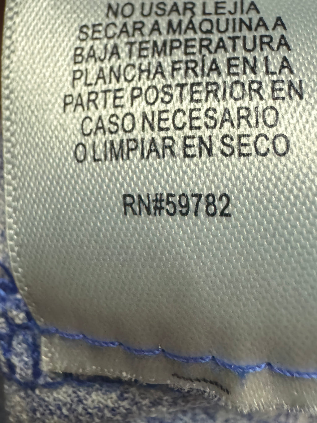Adrianna Papell Blue Geo Print Flutter Sleeve V-Neck Top - Size L