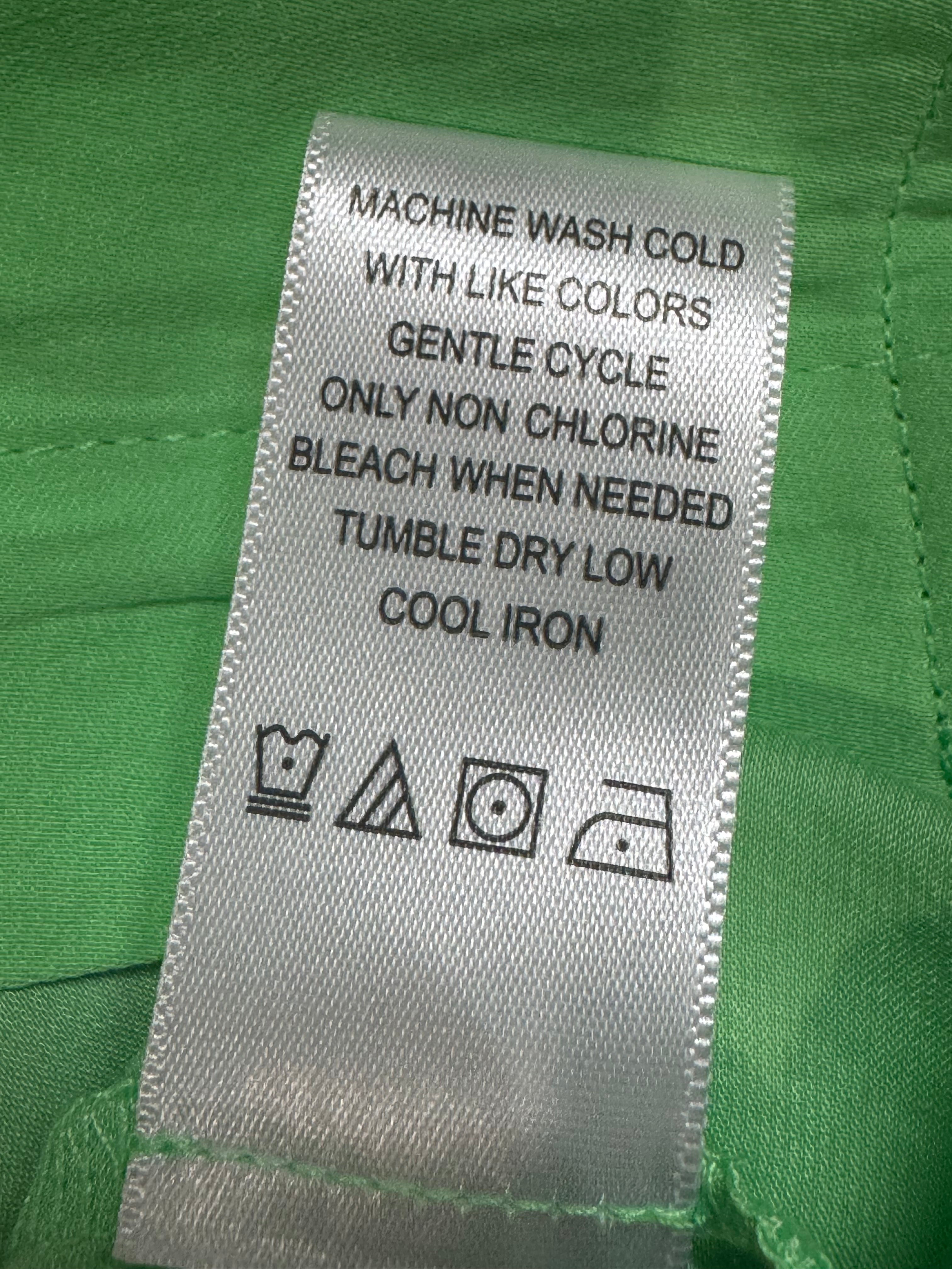 Counterparts Lime Green Button Down Blouse Size L NWT Short Sleeve Flowy Shirt