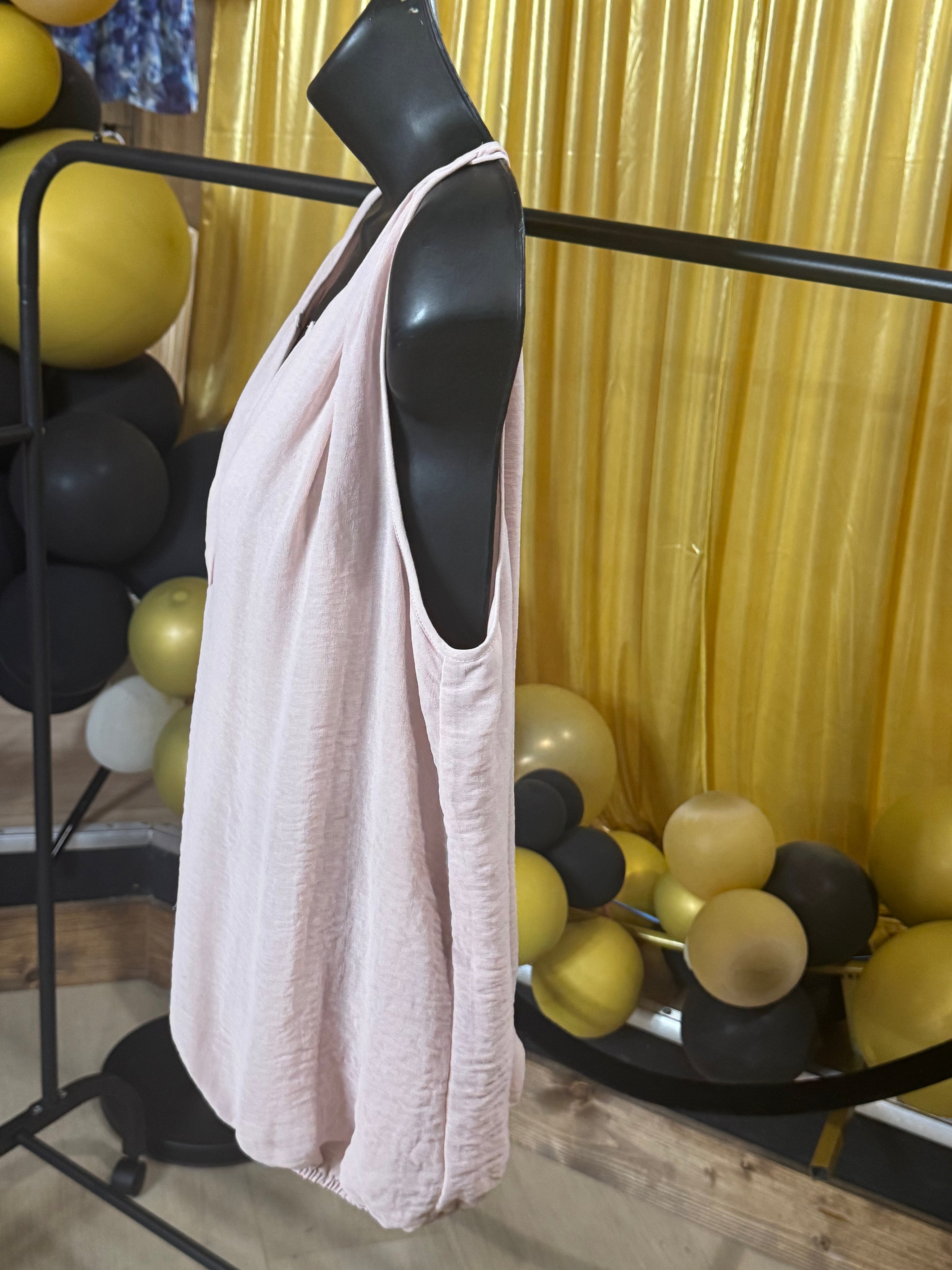 Sophie Max Pink Sleeveless Blouse Size L