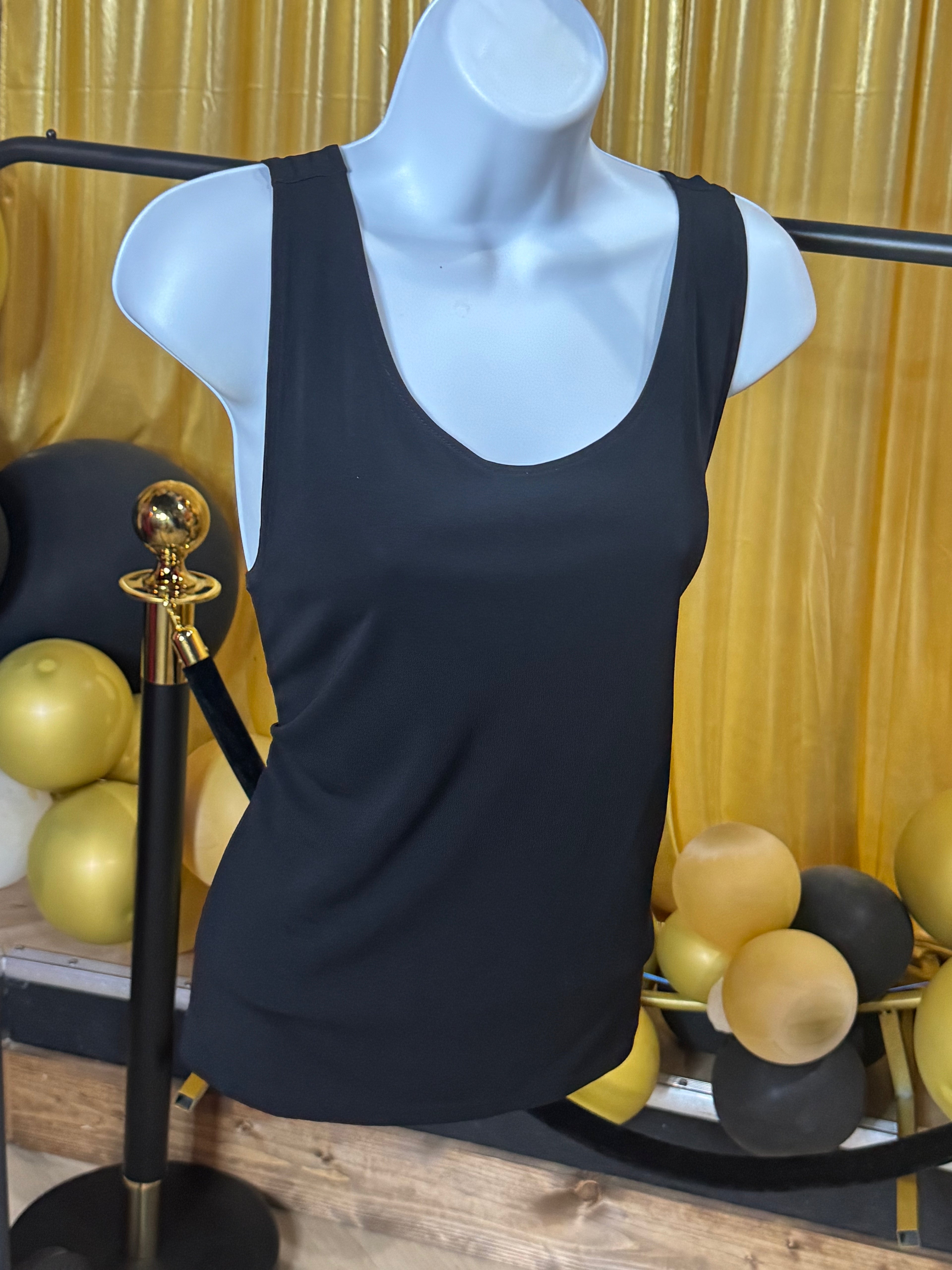 DKNY Black Sleeveless Blouse Size L