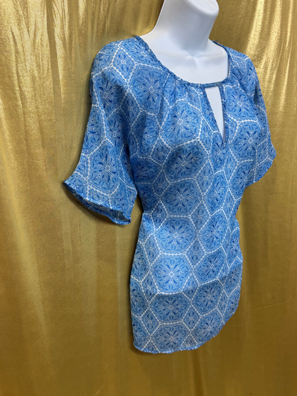 Worthington Blue Geometric Keyhole Blouse Size L Polyester Short Sleeve