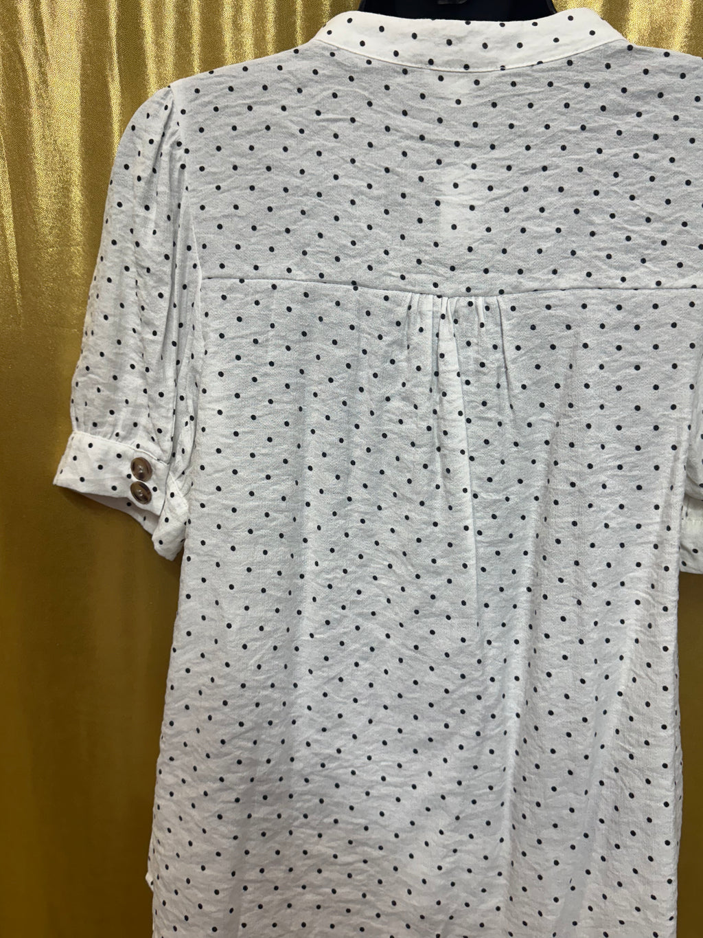 GEEGEE White Polka Dot Button-Down Blouse | Size Small