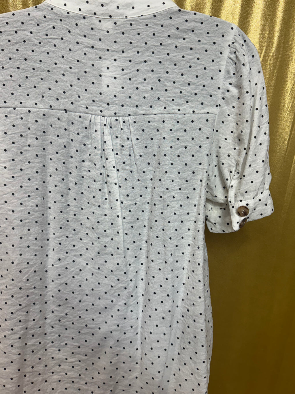 GEEGEE White Polka Dot Button-Down Blouse | Size Small