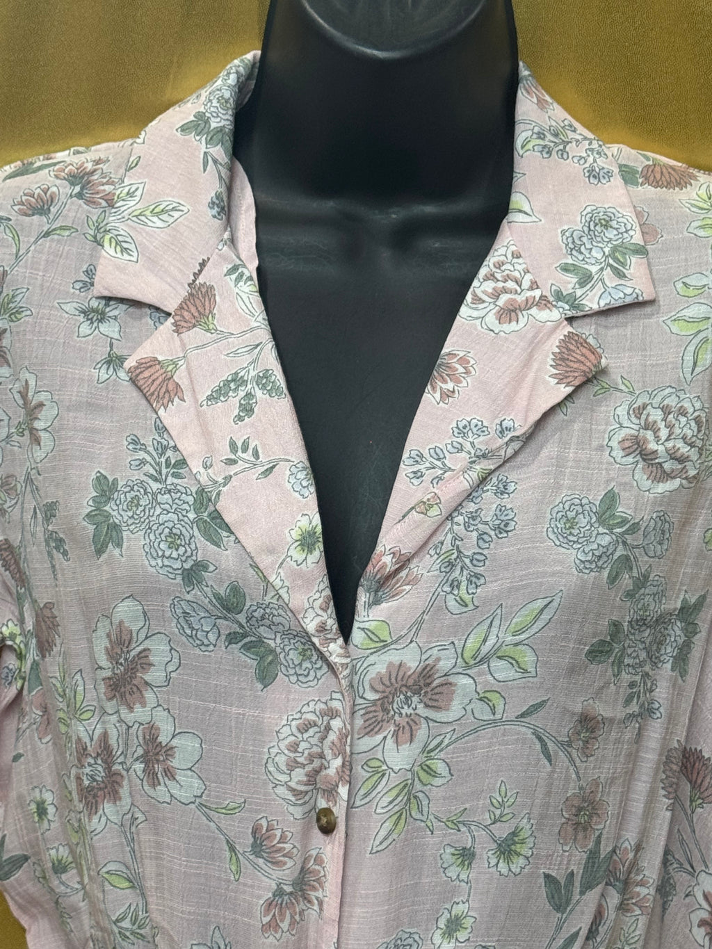 Candie's Pink Floral Tie-Front Crop Top — Size Small