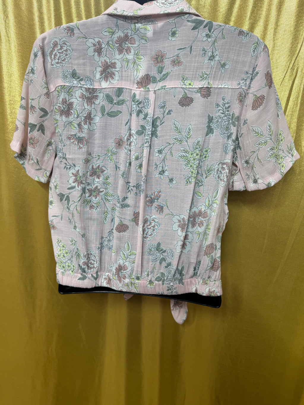 Candie's Pink Floral Tie-Front Crop Top — Size Small
