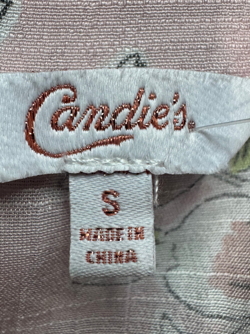 Candie's Pink Floral Tie-Front Crop Top — Size Small