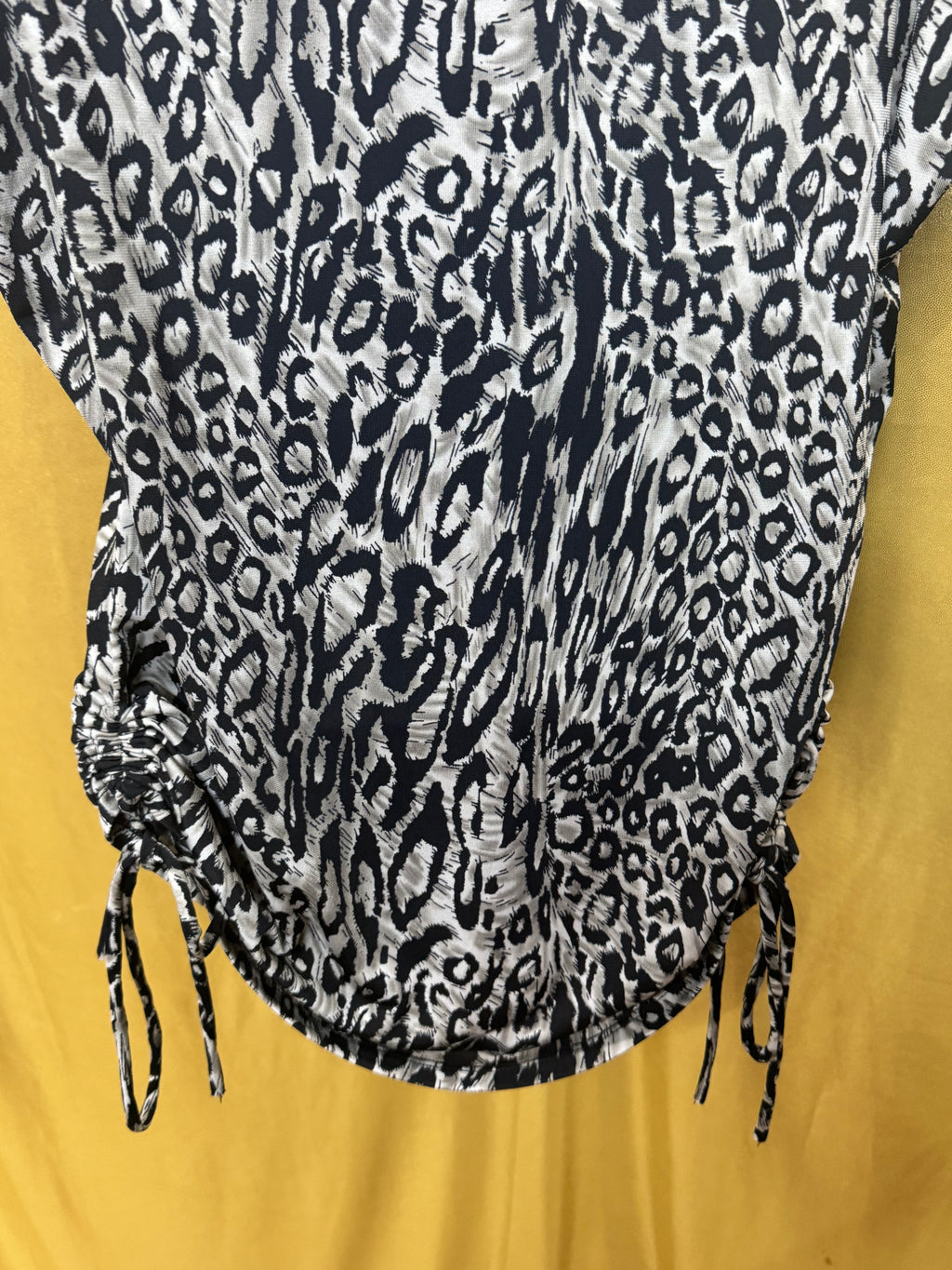 Isabella Rodriguez Leopard Print Blouse | Size Small | Ruched Side Drawstring Top