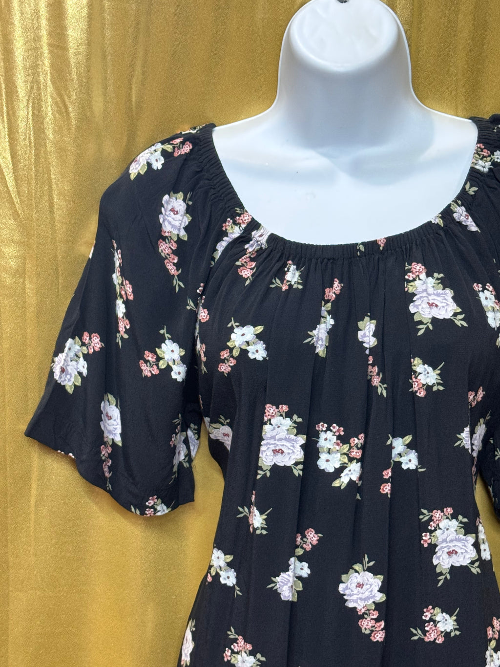 LOFT Black Floral Boho Blouse Scoop Neck Short Sleeve Top Size S