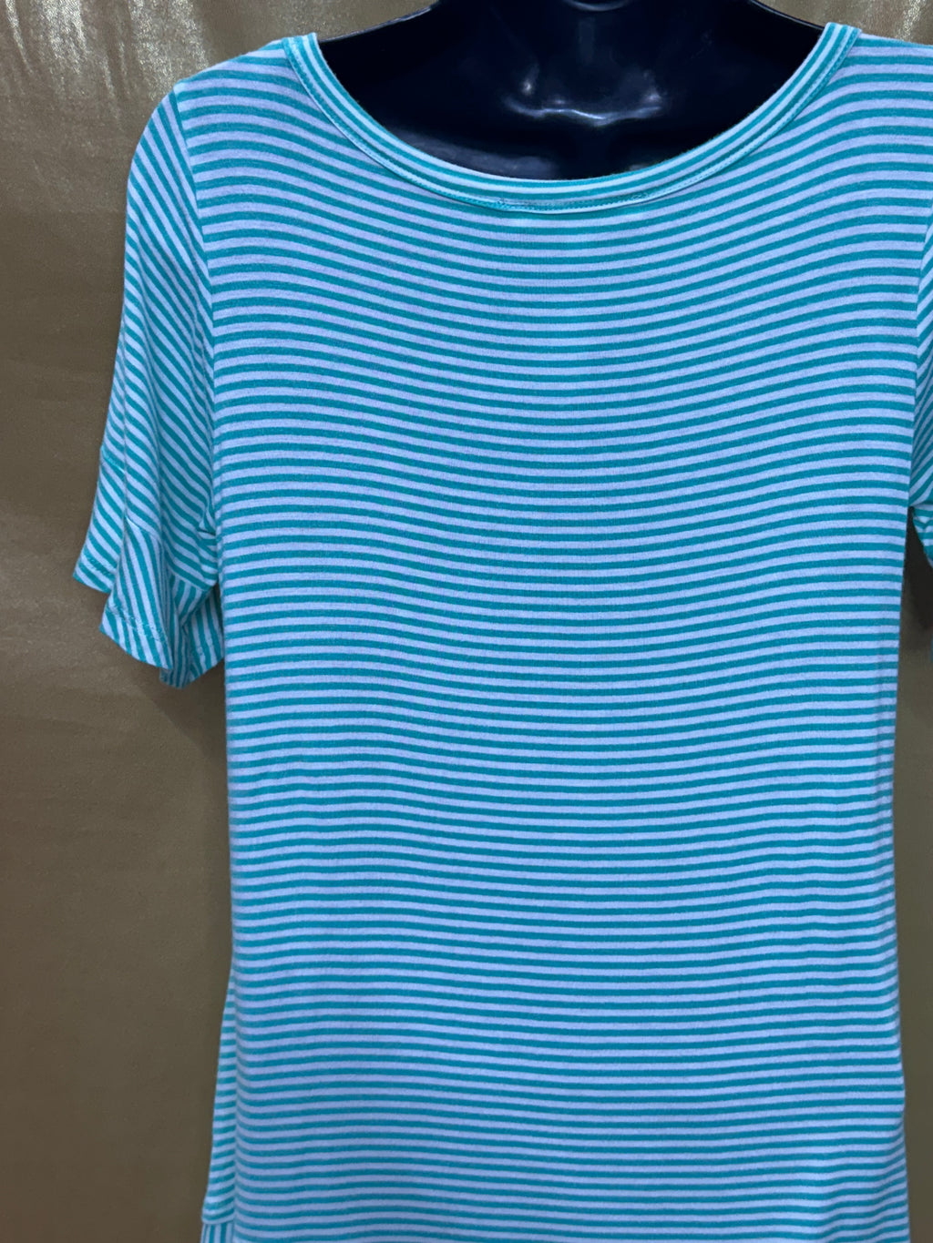 Andre by Unit Mint Striped Ruffle Hem Top - Small