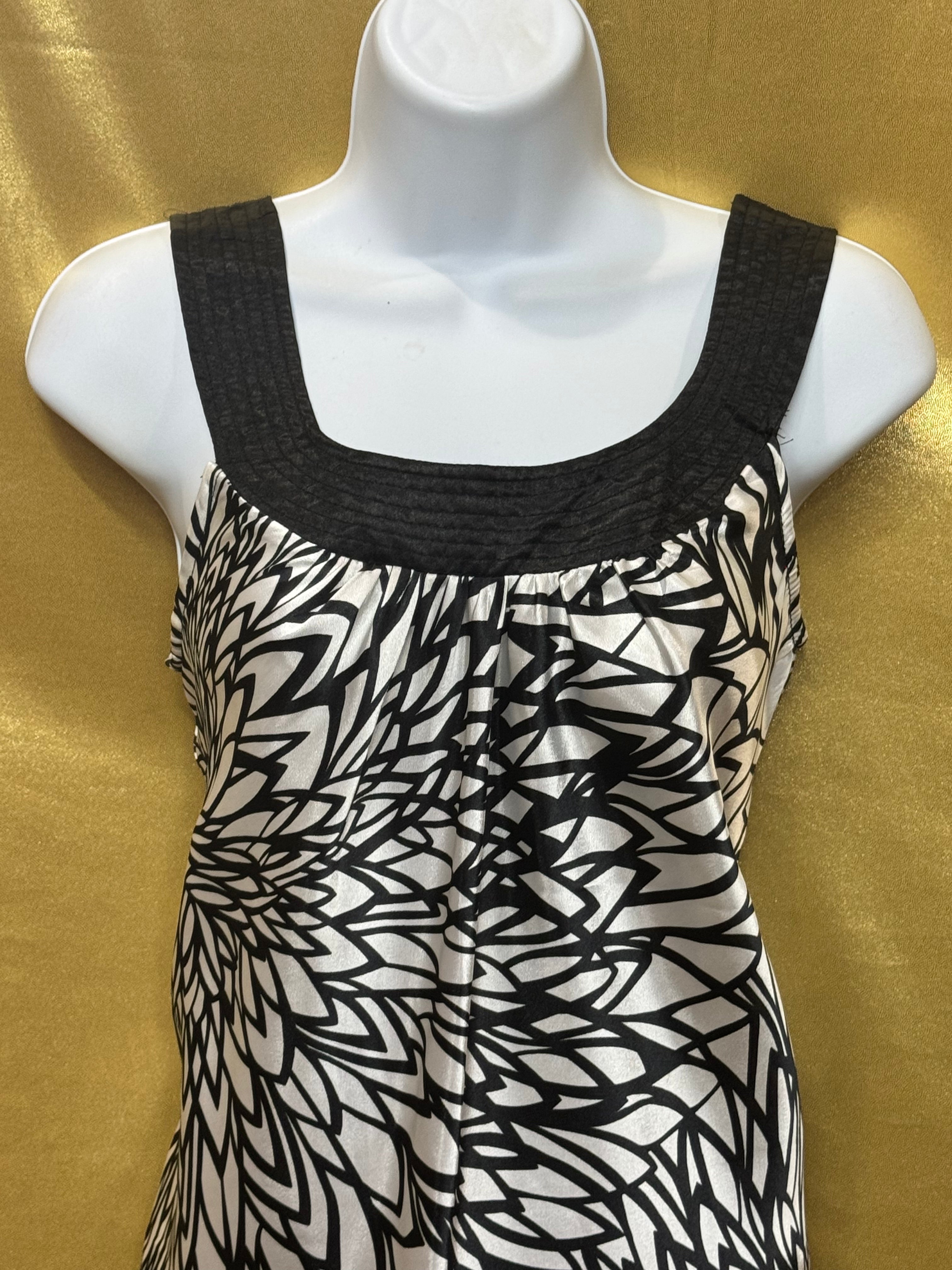 A.B. Studio Black & White Abstract Floral Sleeveless Top Tank - Size Small
