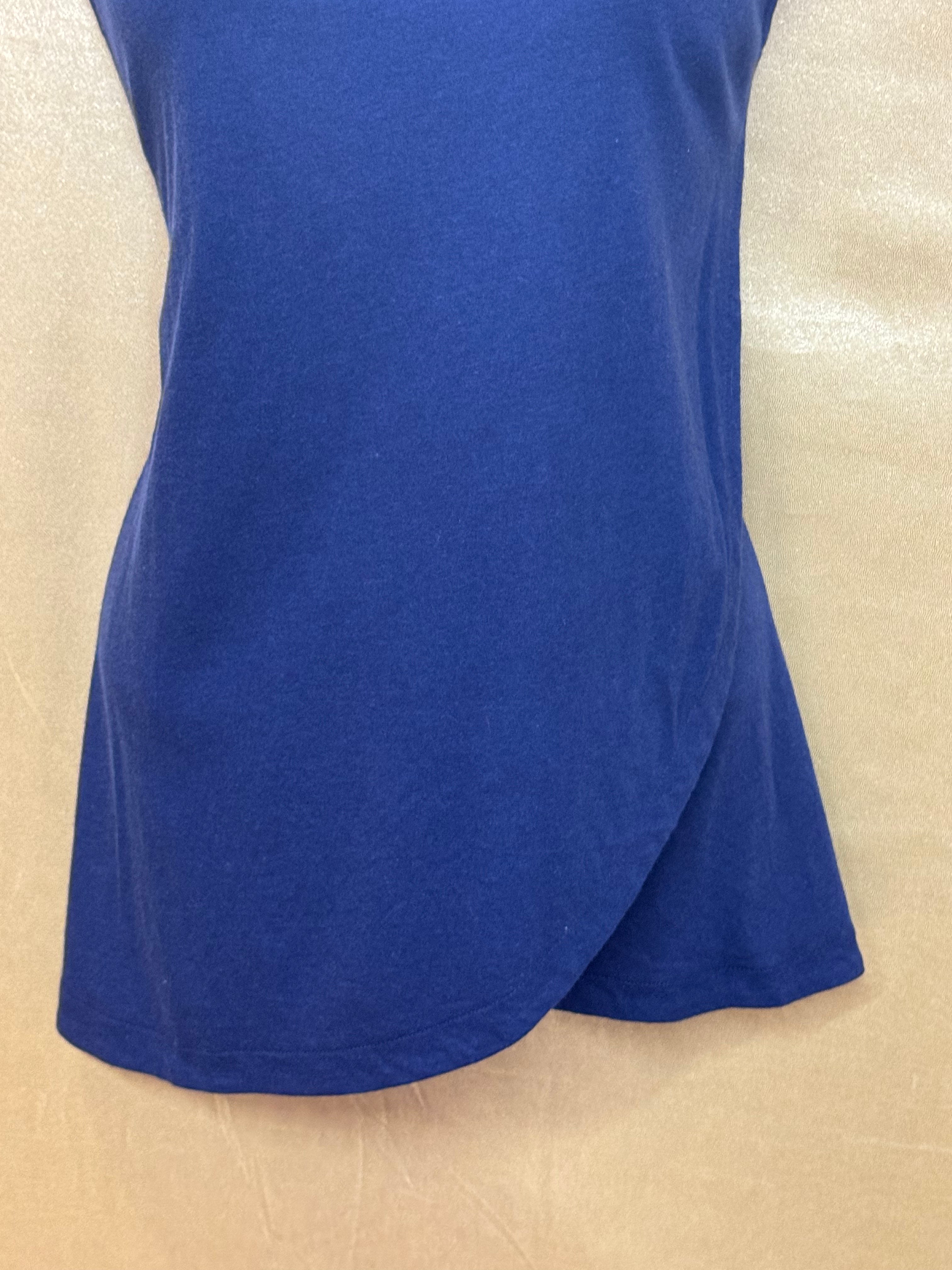 Gap Navy Blue Scoop Neck Tulip Hem Tee – Size M