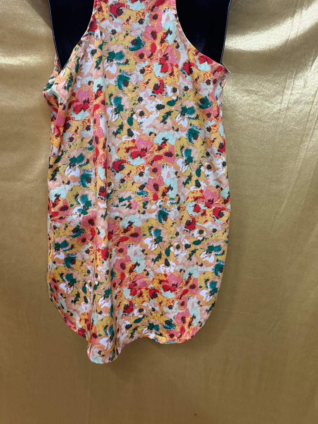 Ambiance Apparel Vibrant Floral Scoop Neck Tank Top with Zipper Pocket - Size Small