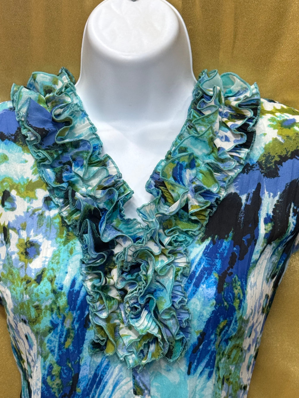 East 5th Blue & Green Floral Ruffle V-Neck Blouse Size Small