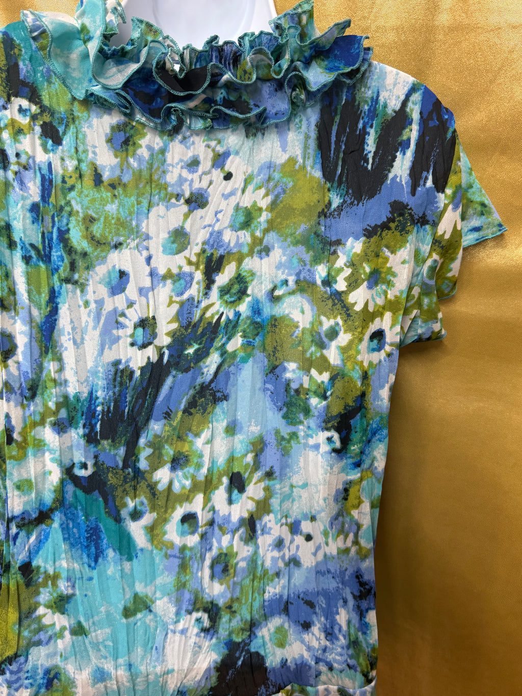 East 5th Blue & Green Floral Ruffle V-Neck Blouse Size Small