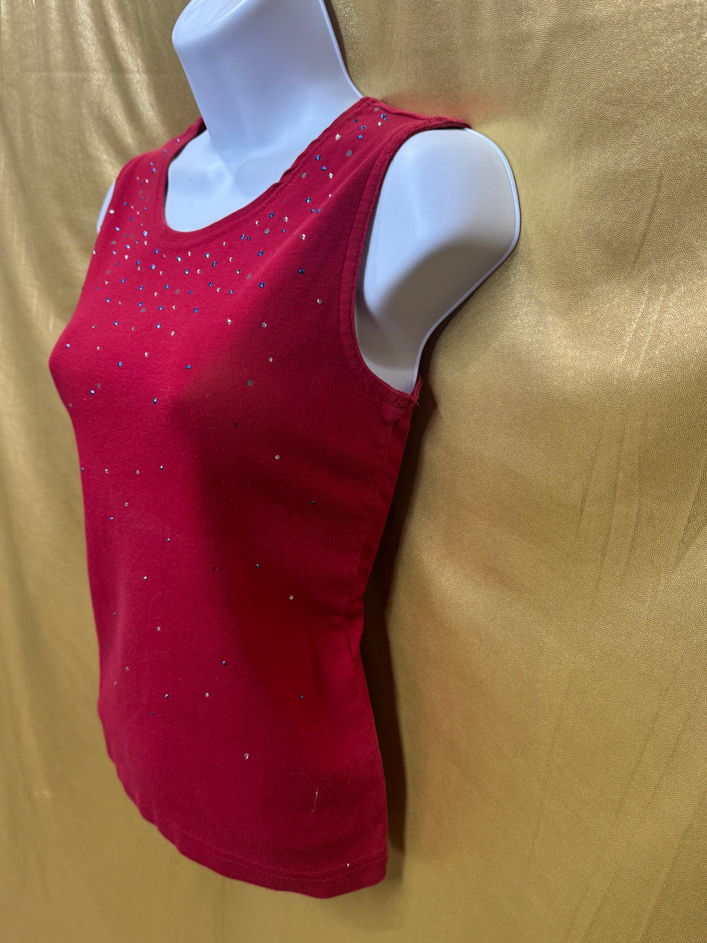 Onque Casuals Red Rhinestone Embellished Sleeveless Tank Top | Size S