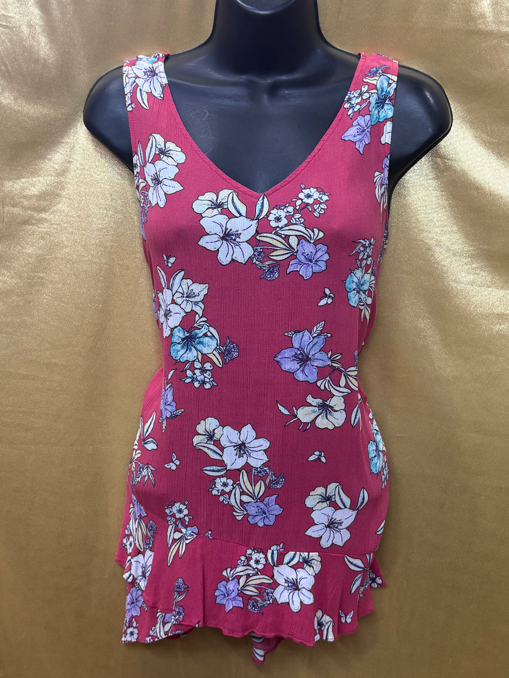 a.n.a A New Approach Floral V-Neck Tank Top Ruffle Hem Pink Size Small