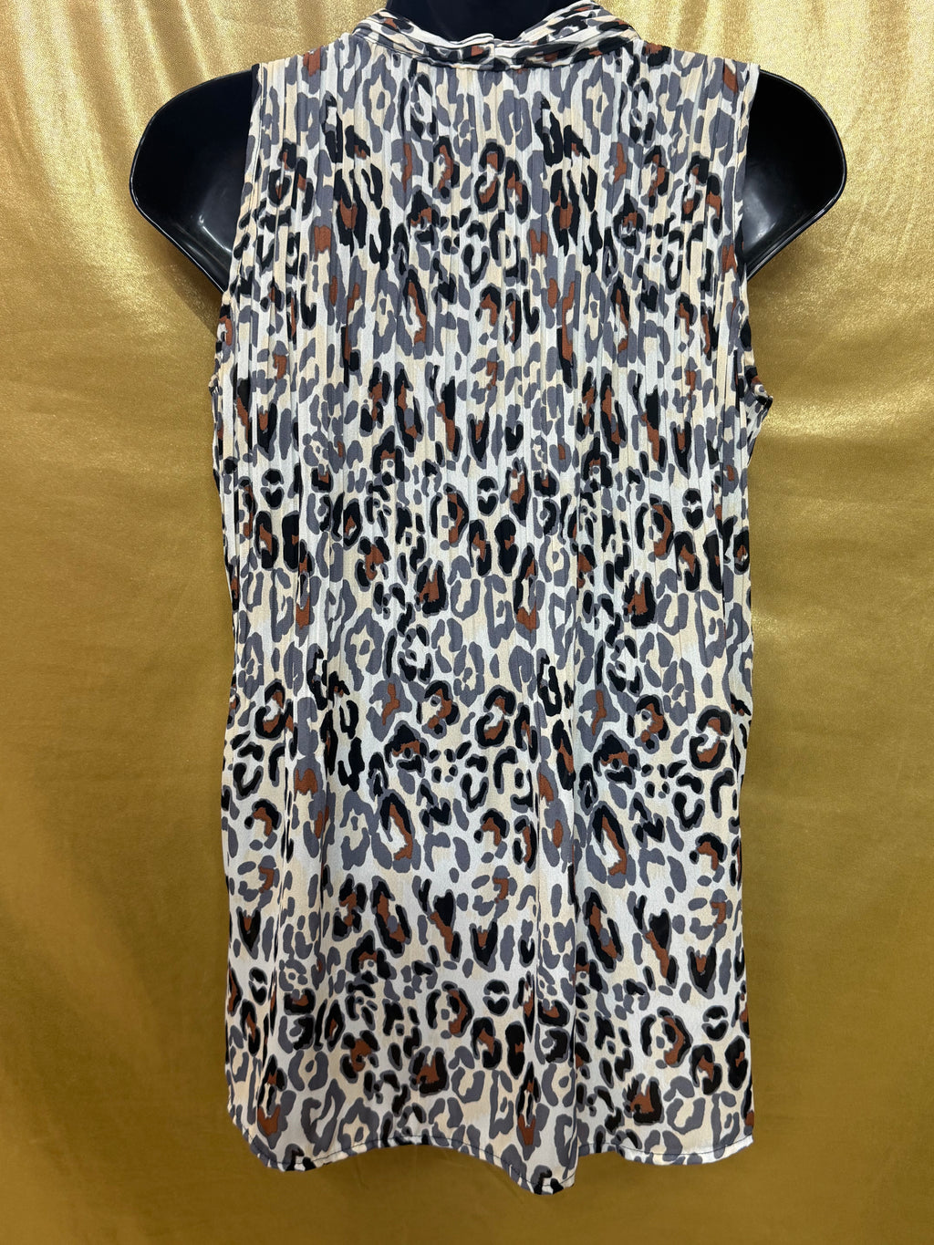 Ninety Clothing Co. Animal Print Sleeveless V-Neck Blouse Top - Size Small