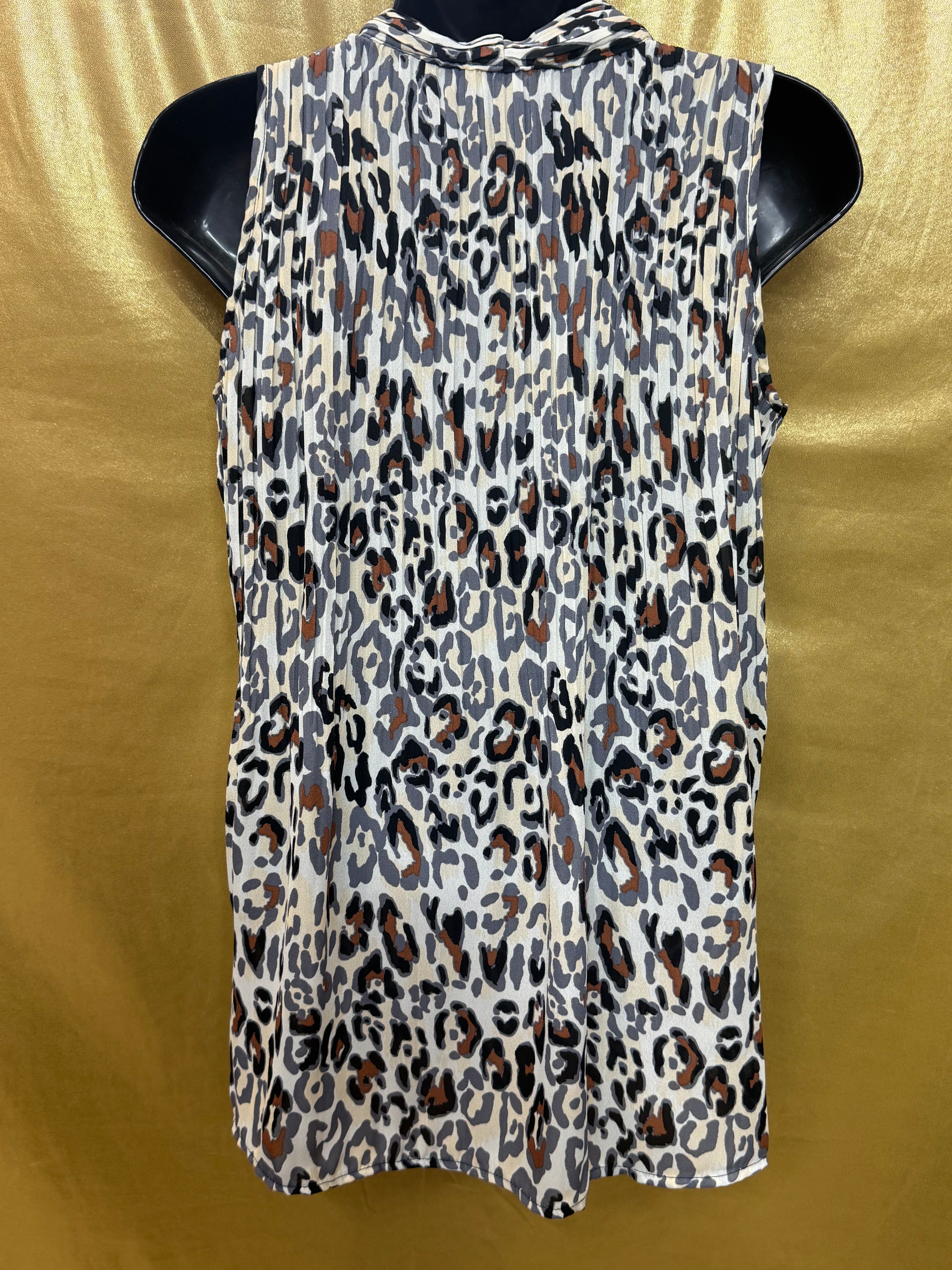 Ninety Clothing Co. Animal Print Sleeveless V-Neck Blouse Top - Size Small
