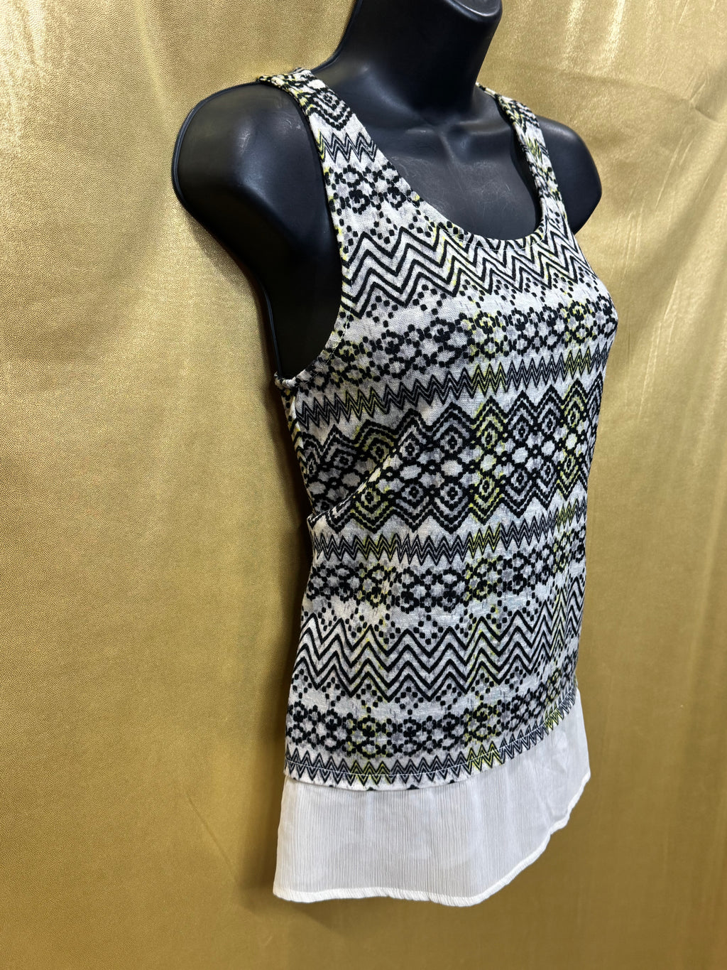 Princess Vera Wang Geometric Print Mixed Media High-Low Tank Top - Size S