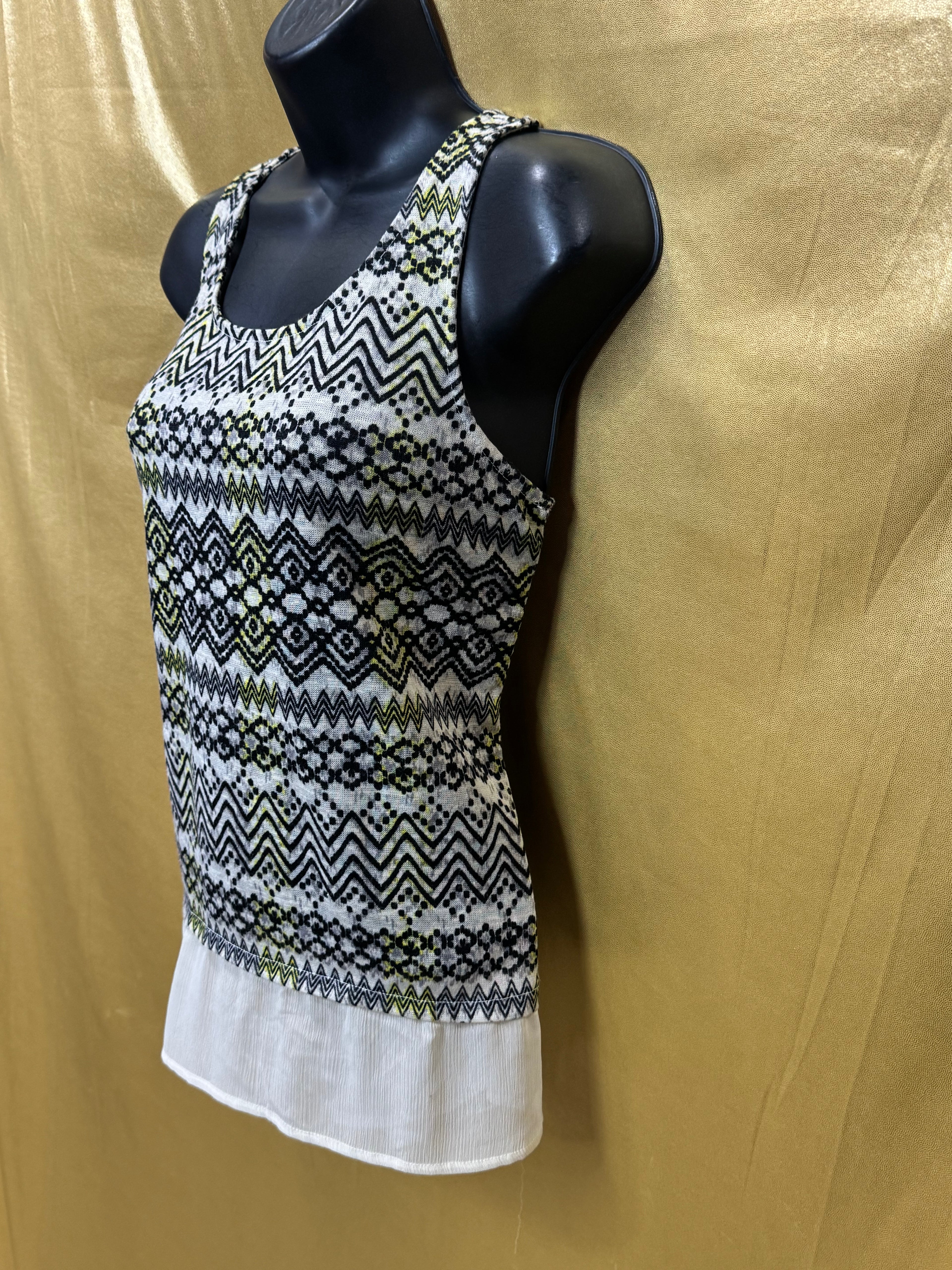 Princess Vera Wang Geometric Print Mixed Media High-Low Tank Top - Size S