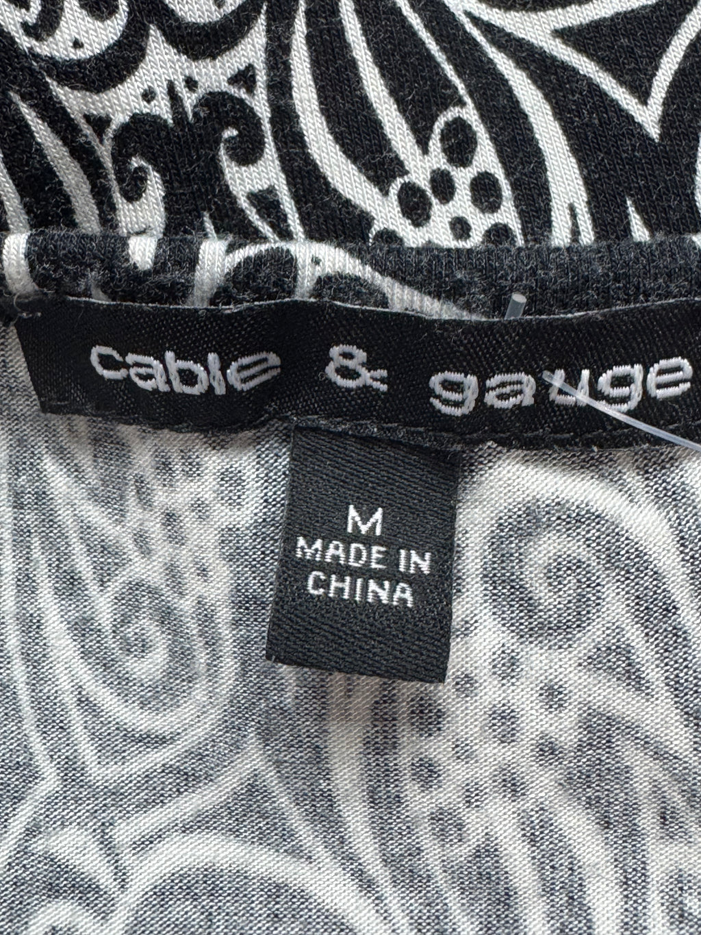 Cable & Gauge Black White Abstract Floral Keyhole Tank Top Size M