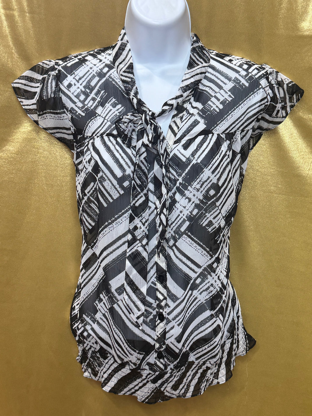 Madison Abstract Graphic Tie-Neck Blouse | Black & White Cap Sleeve Top, Size S