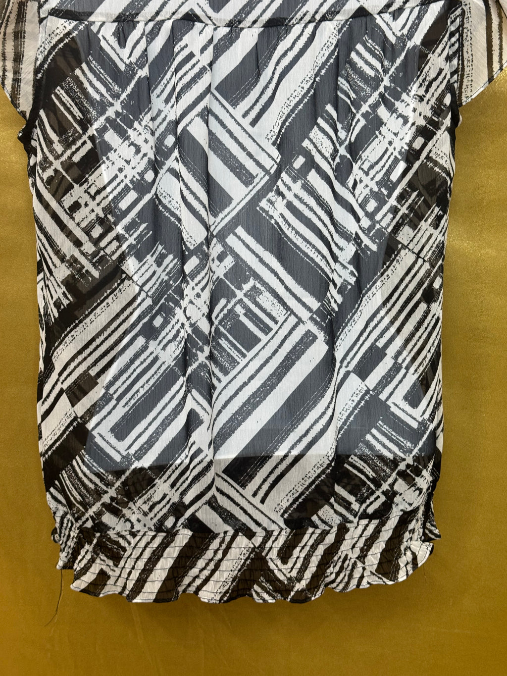 Madison Abstract Graphic Tie-Neck Blouse | Black & White Cap Sleeve Top, Size S