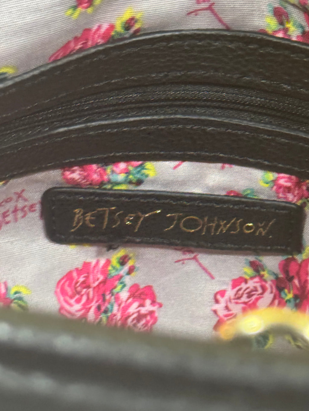 Betsey Johnson Big Bow Wagon Satchel