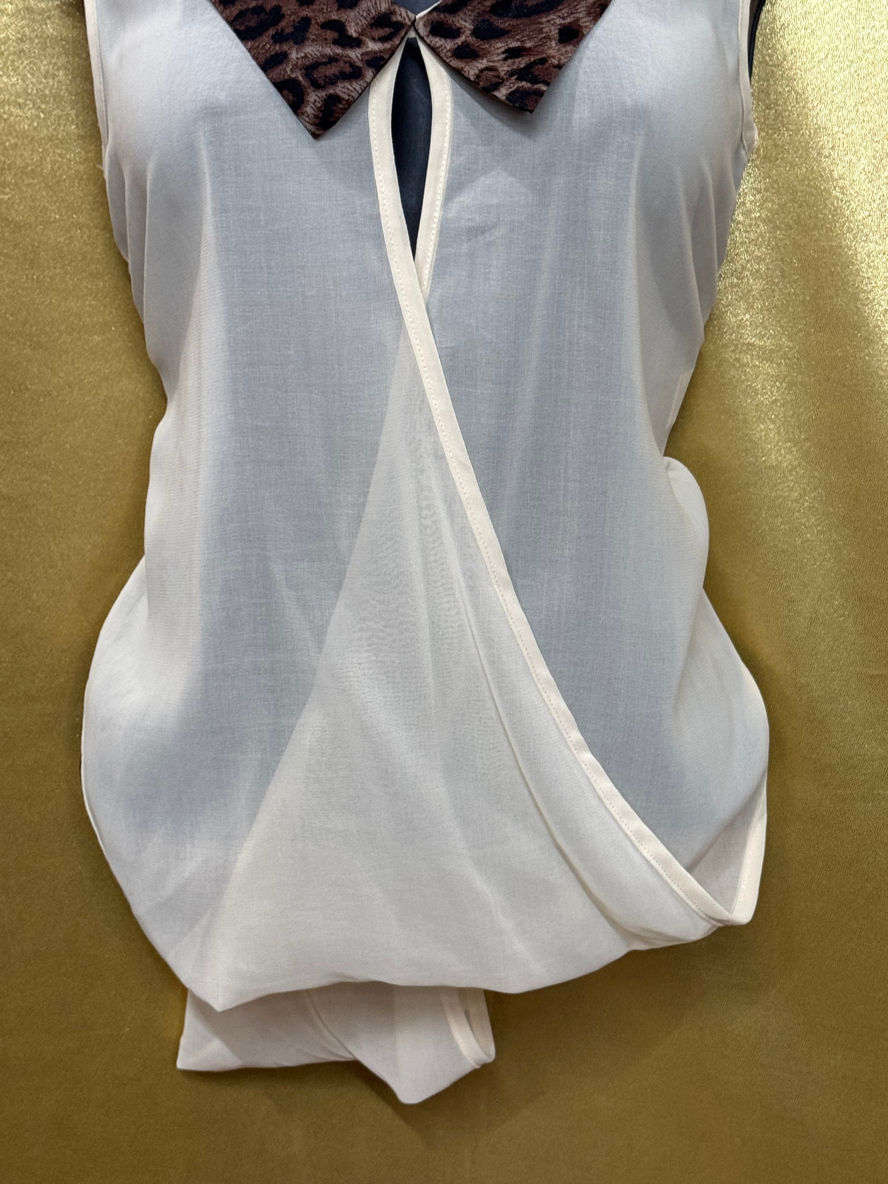 YA Los Angeles Cream Wrap Blouse Silk Blend Leopard Collar Small NWT
