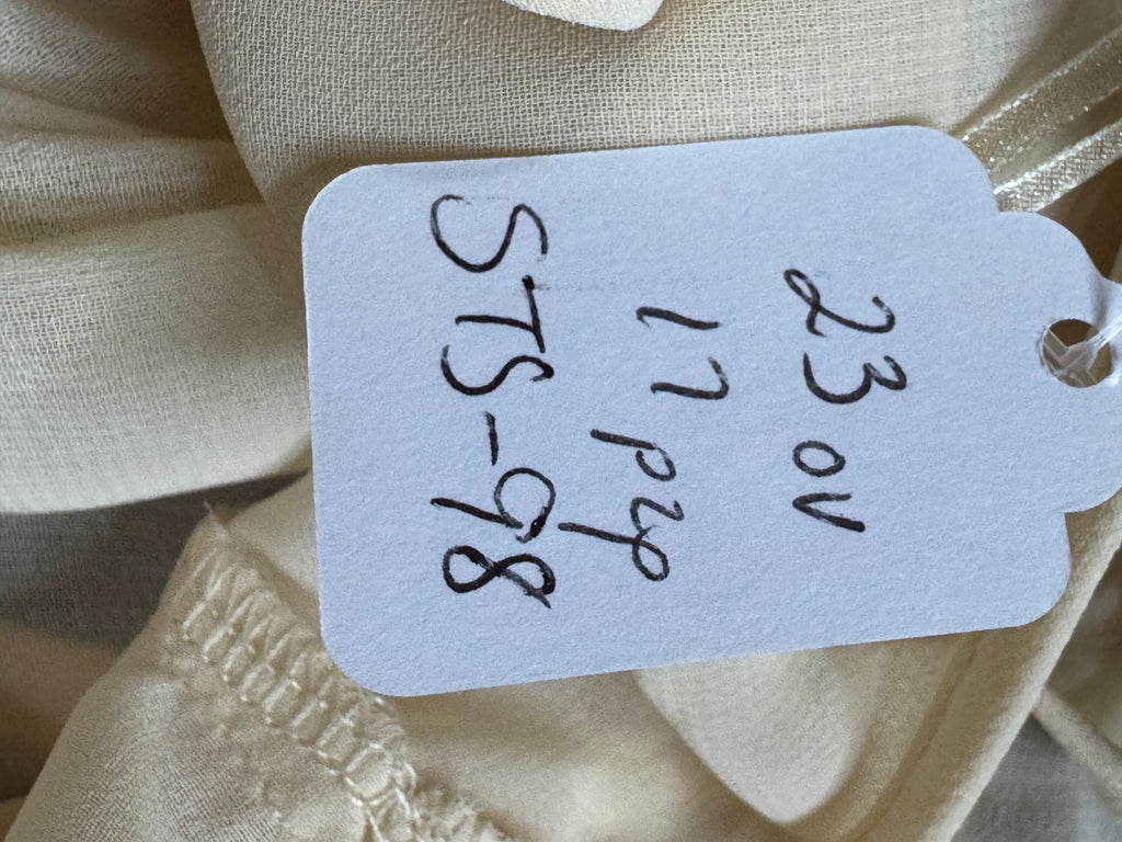 YA Los Angeles Cream Wrap Blouse Silk Blend Leopard Collar Small NWT