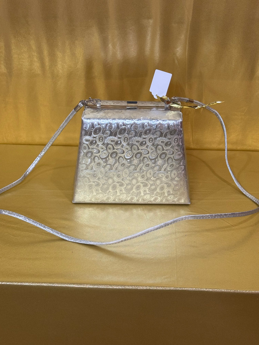 Stunning Vintage Nicholas Reich Silver Structured Evening Bag ✨