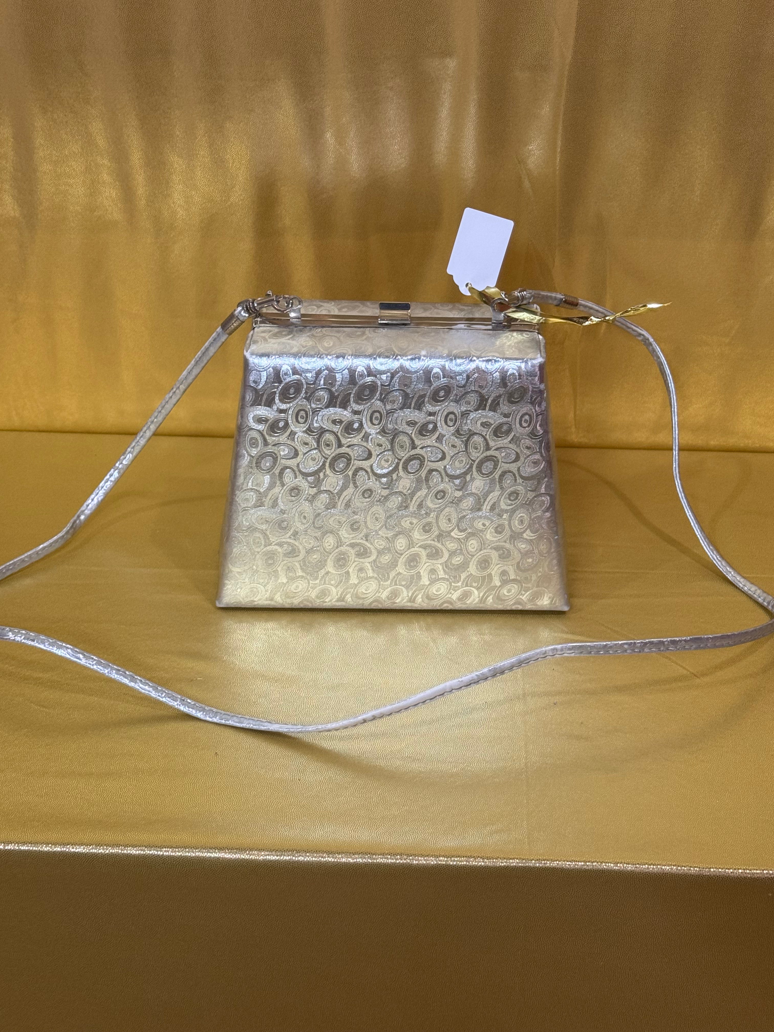 Stunning Vintage Nicholas Reich Silver Structured Evening Bag ✨