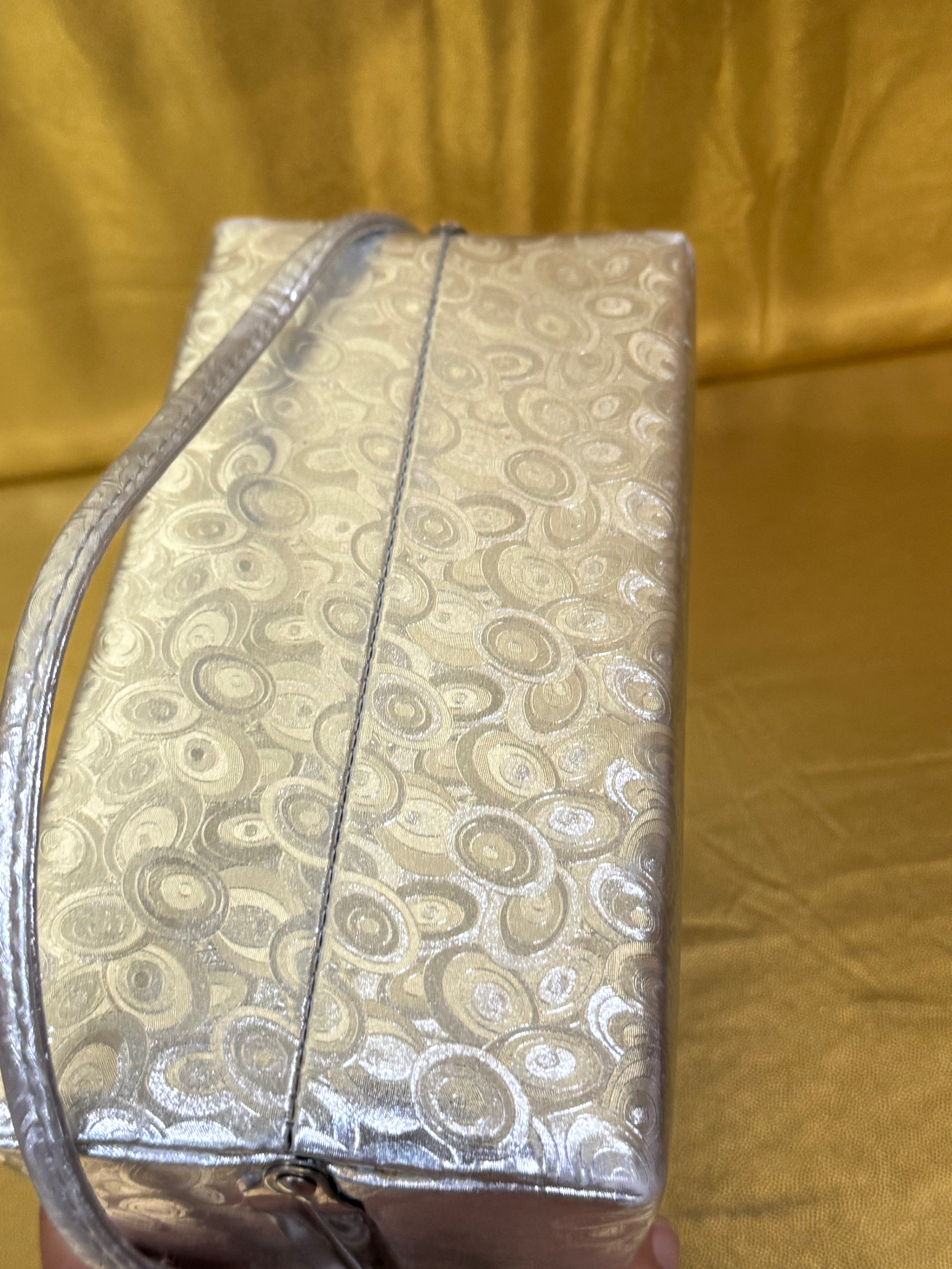 Stunning Vintage Nicholas Reich Silver Structured Evening Bag ✨