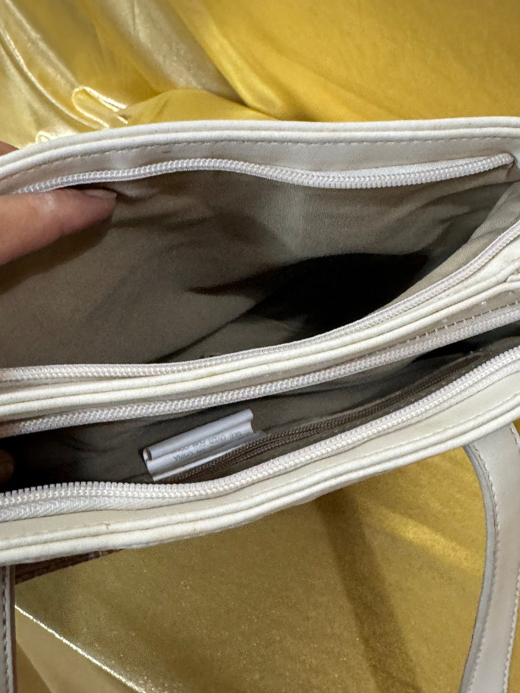 Liz Claiborne Vintage Cream & Woven Straw Shoulder Tote Bag