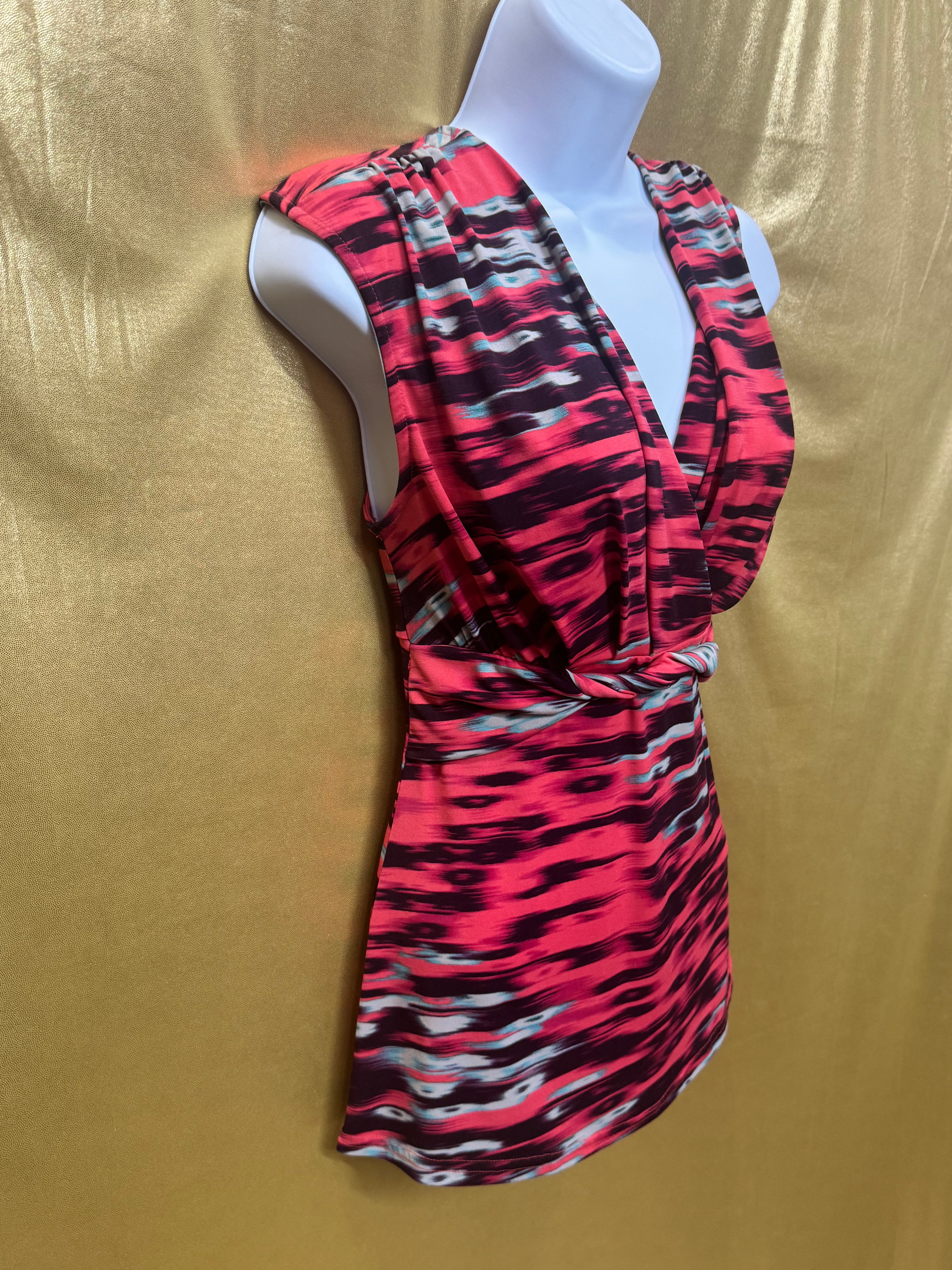 Attention Coral Abstract Ikat Print Empire Waist V-Neck Top - Size Small