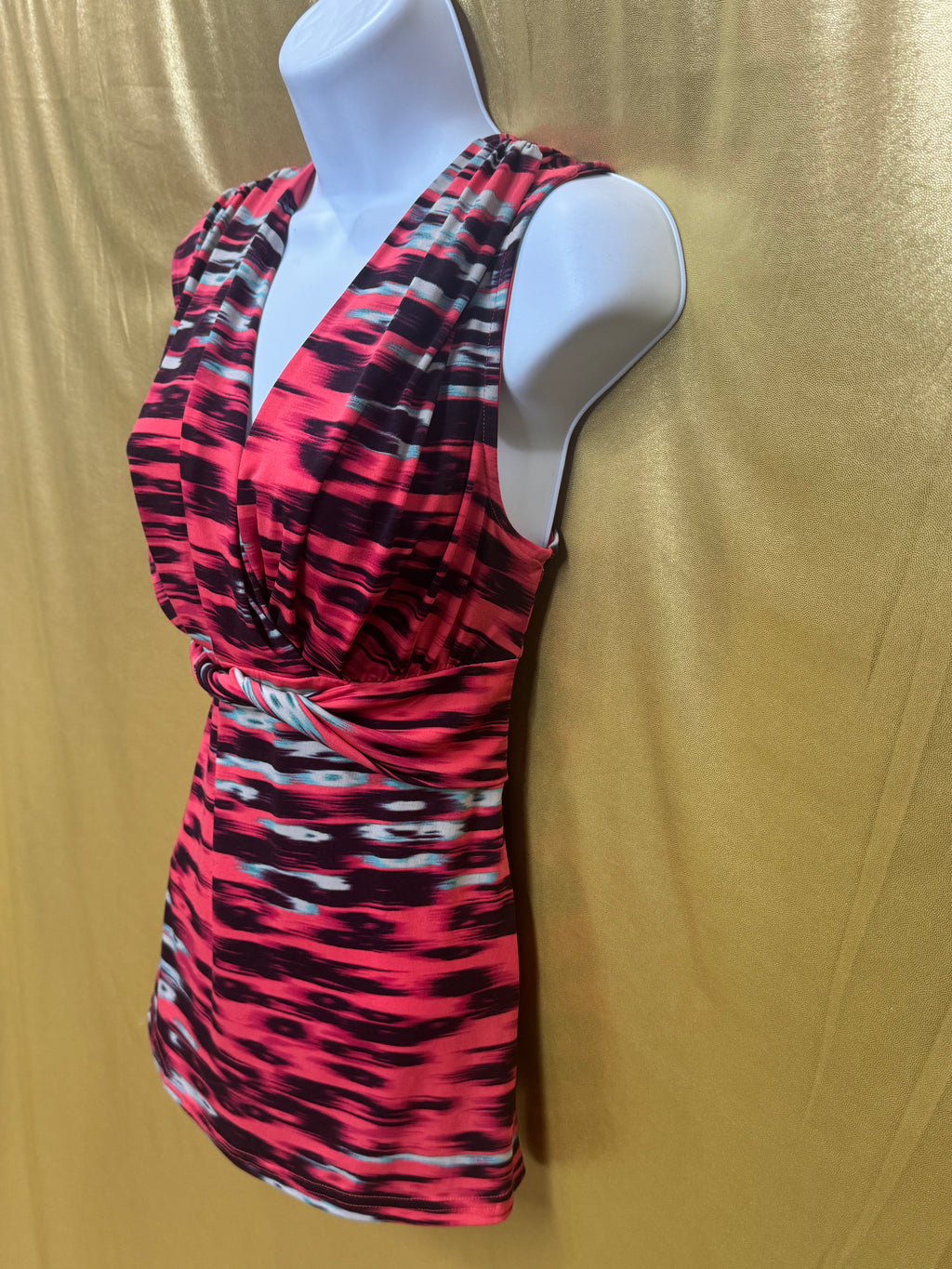 Attention Coral Abstract Ikat Print Empire Waist V-Neck Top - Size Small