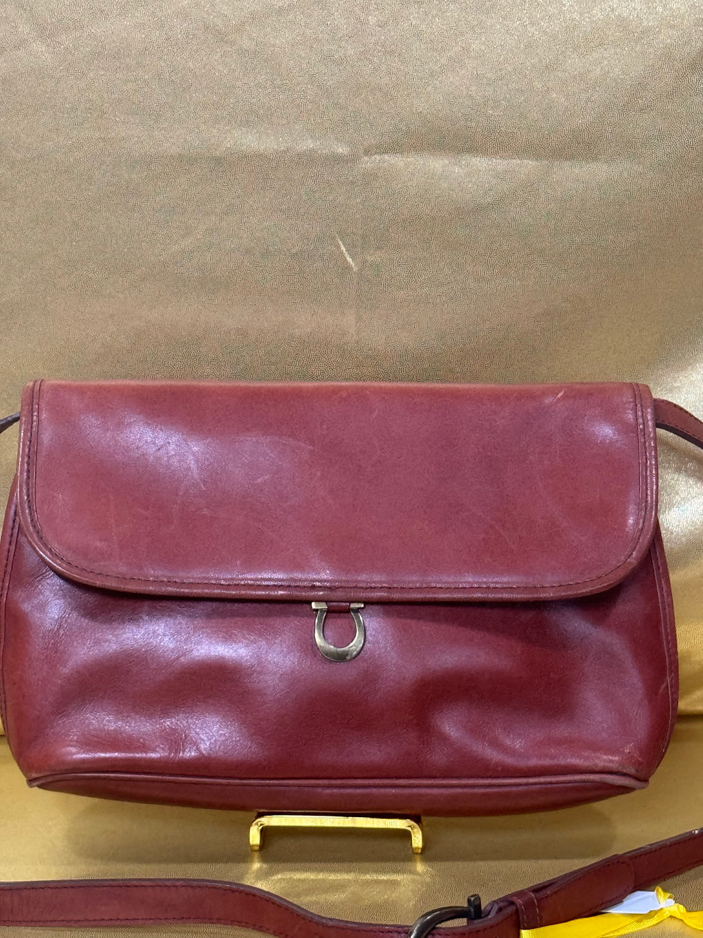Vintage Etienne Aigner Oxblood Leather Crossbody Bag – Horseshoe Clasp