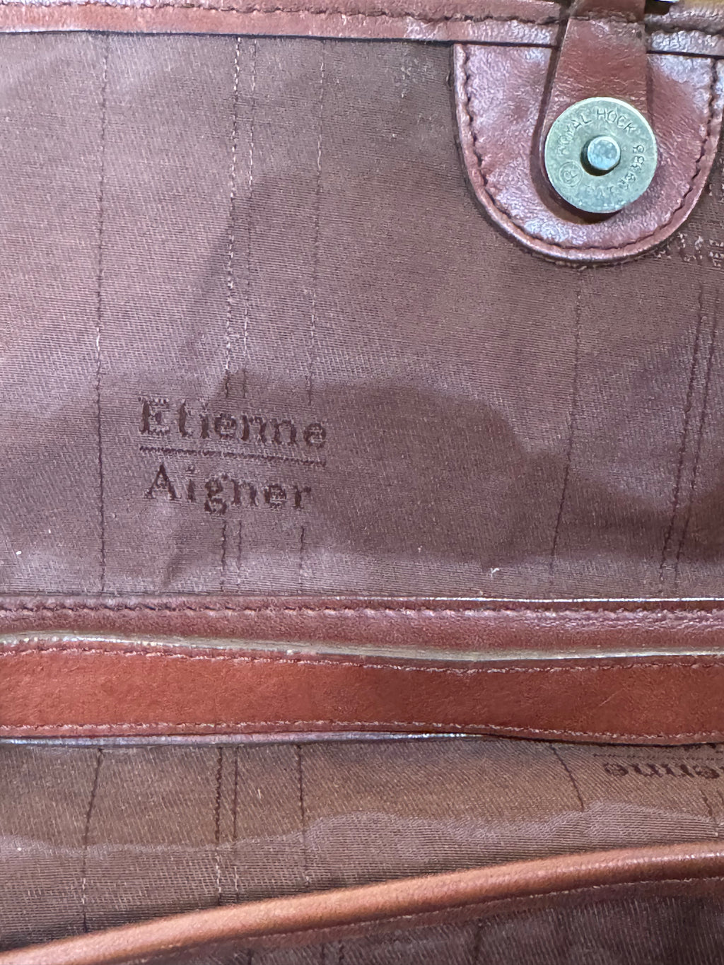 Vintage Etienne Aigner Oxblood Leather Crossbody Bag – Horseshoe Clasp