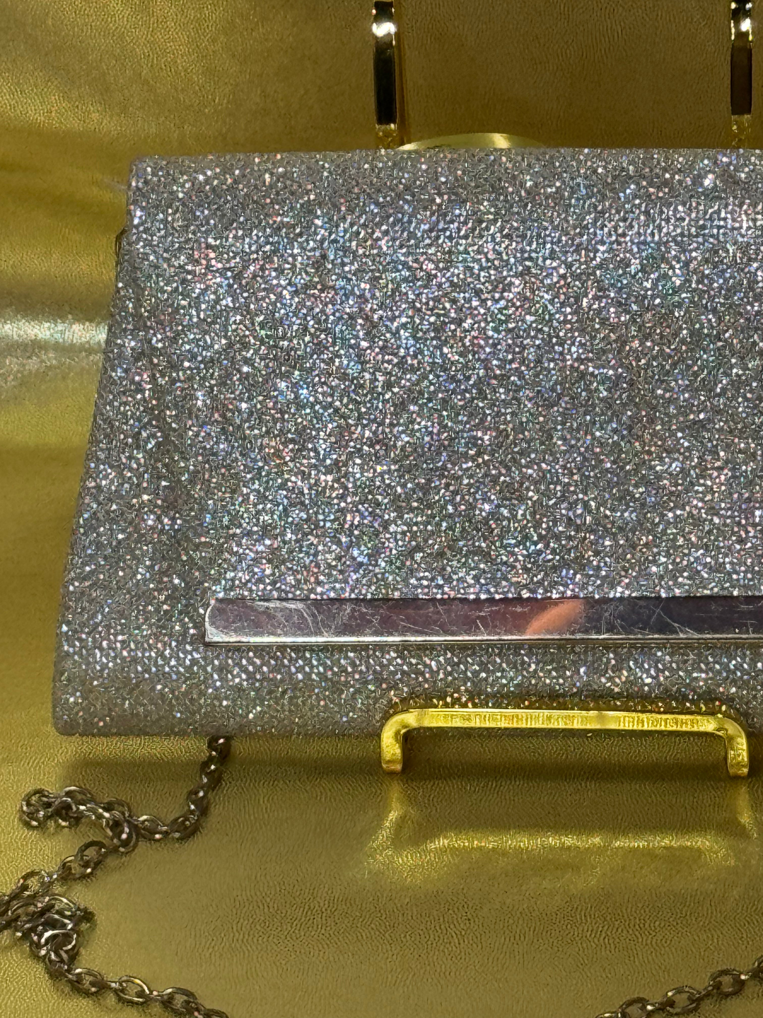 Shimmering Elegance: Blush Brand Silver Glitter Evening Clutch