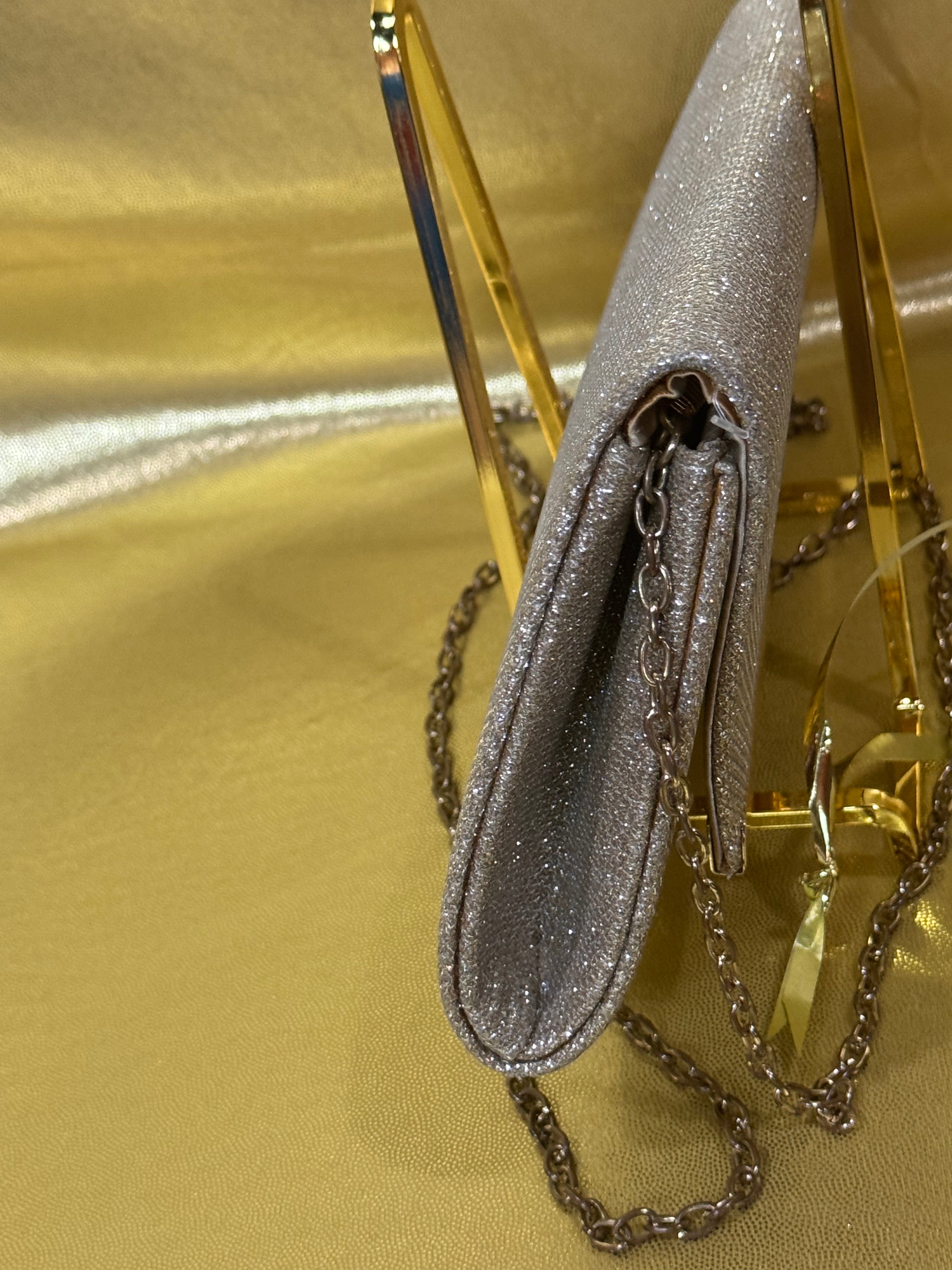 Shimmering Elegance: Blush Brand Silver Glitter Evening Clutch