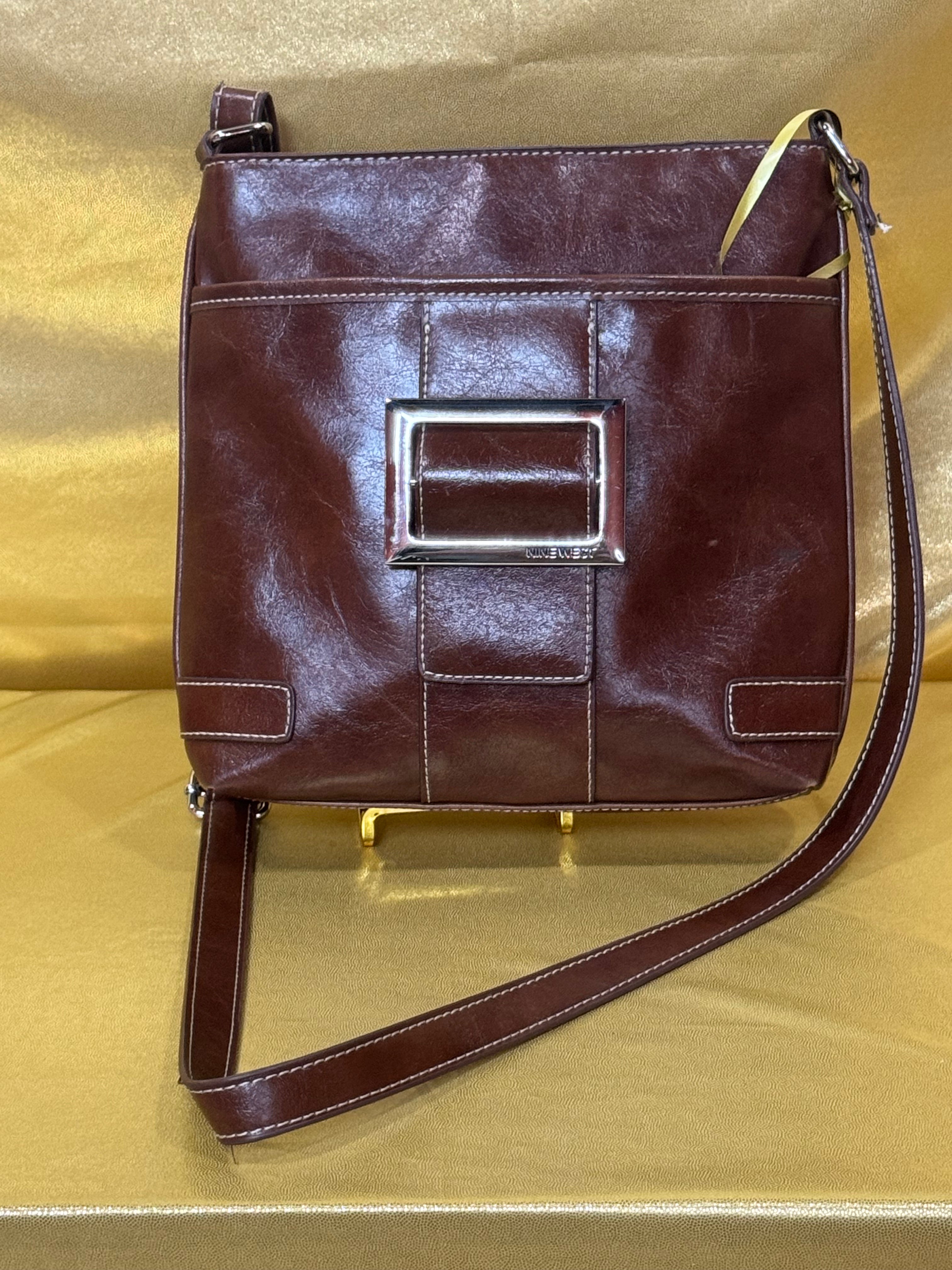 ✨ Nine West Vintage Chic Brown Faux Leather Crossbody Hipster Bag ✨