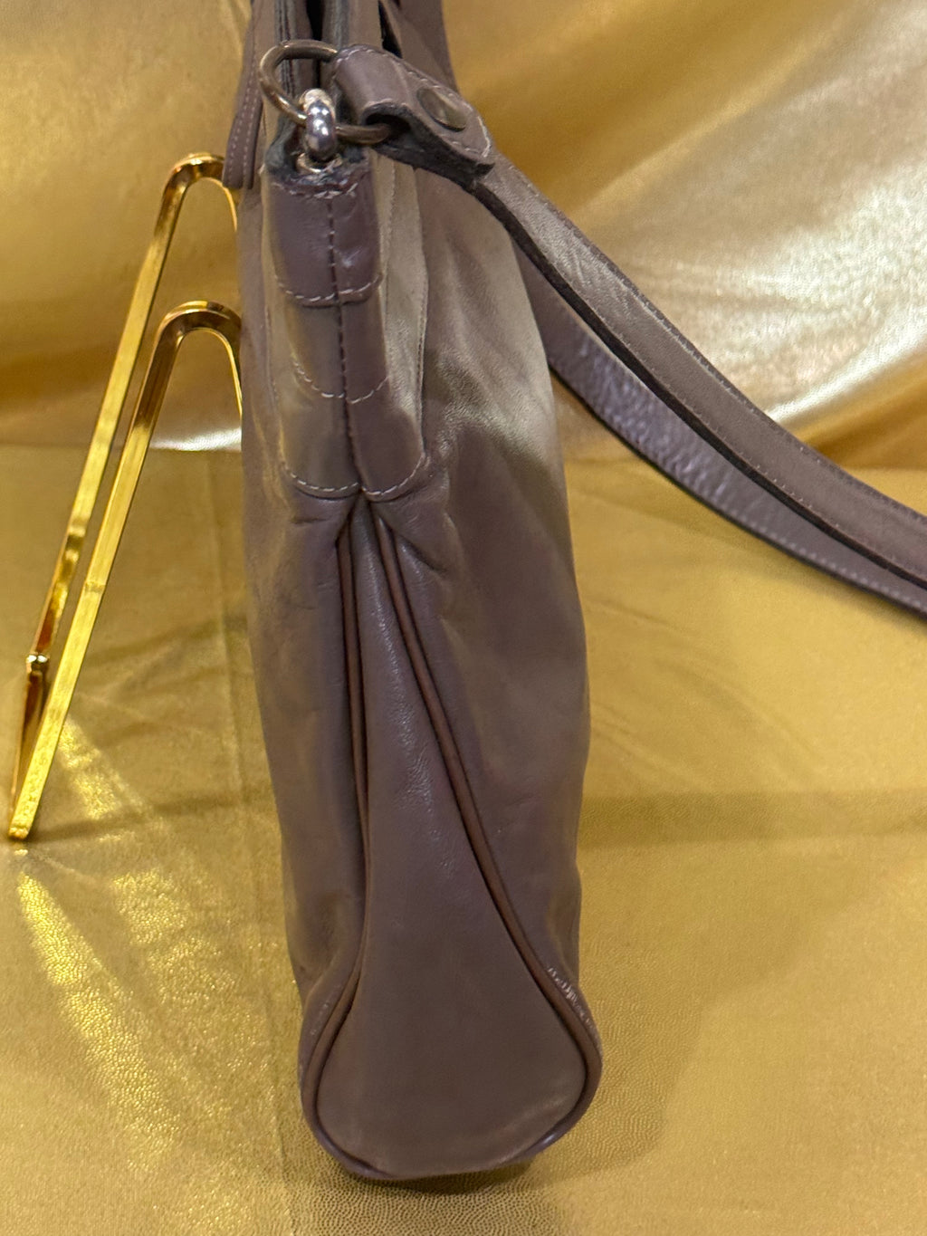 Vintage Etienne Aigner Grey Leather Shoulder Bag – Classic Horseshoe Logo