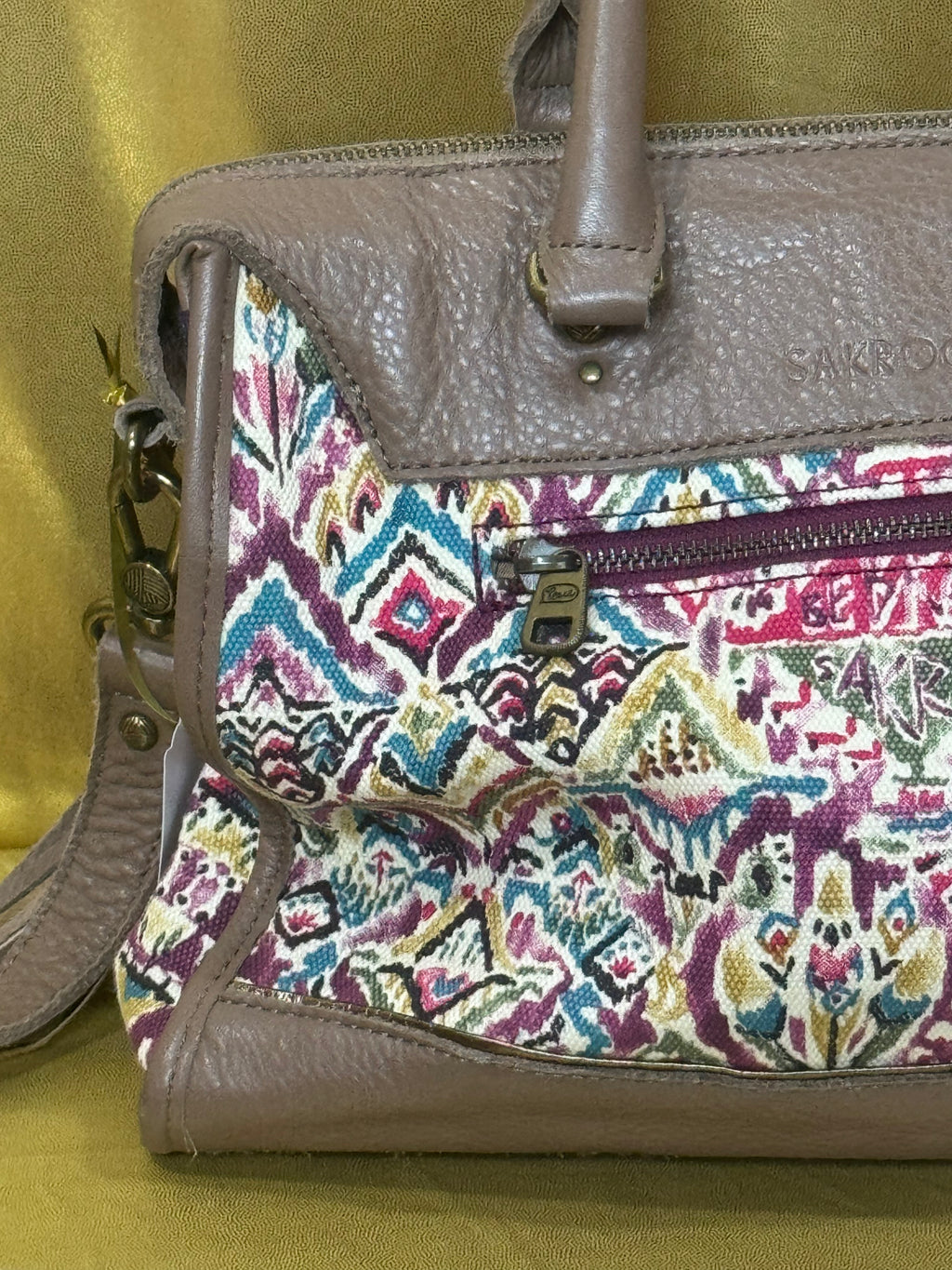 Sakroots Boho Geometric Ikat Satchel & Crossbody Bag – Earthy Brown Leather Trim