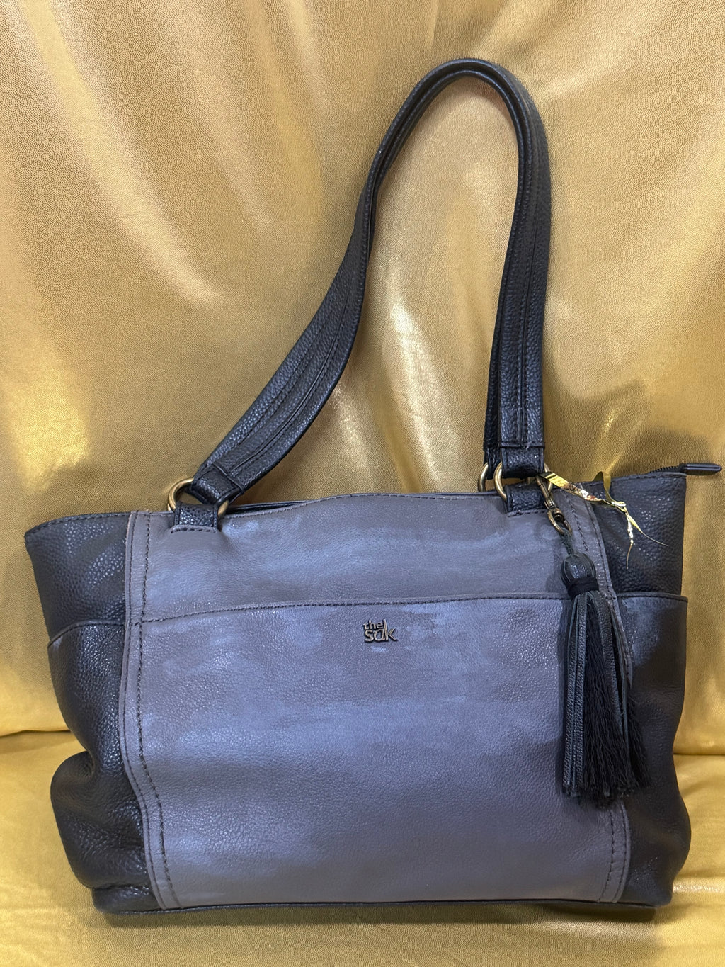 The Sak Ashby Medium Leather Satchel Bag – Two-Tone Slate & Black Pebbled Leather