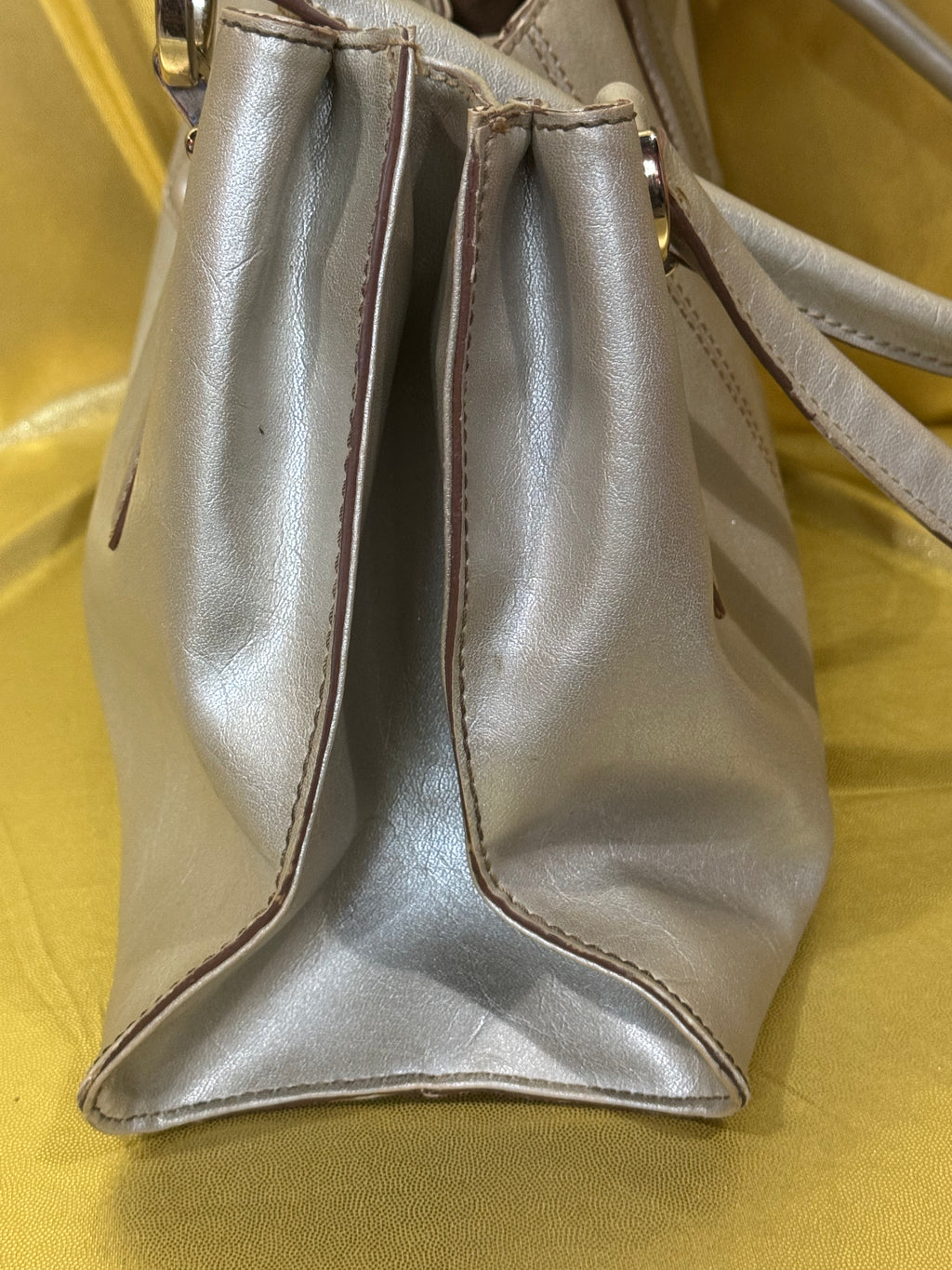 ✨ Vintage Liz Claiborne Metallic Bronze Hobo Shoulder Bag ✨