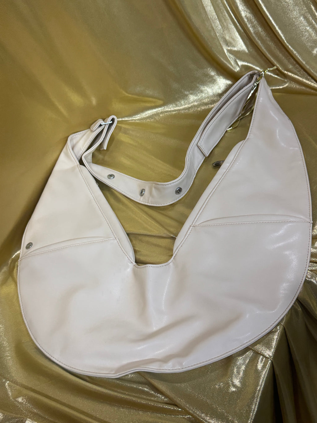 Authentic SASH Cream Crescent Crossbody Sling Bag – Ergonomic Travel Purse