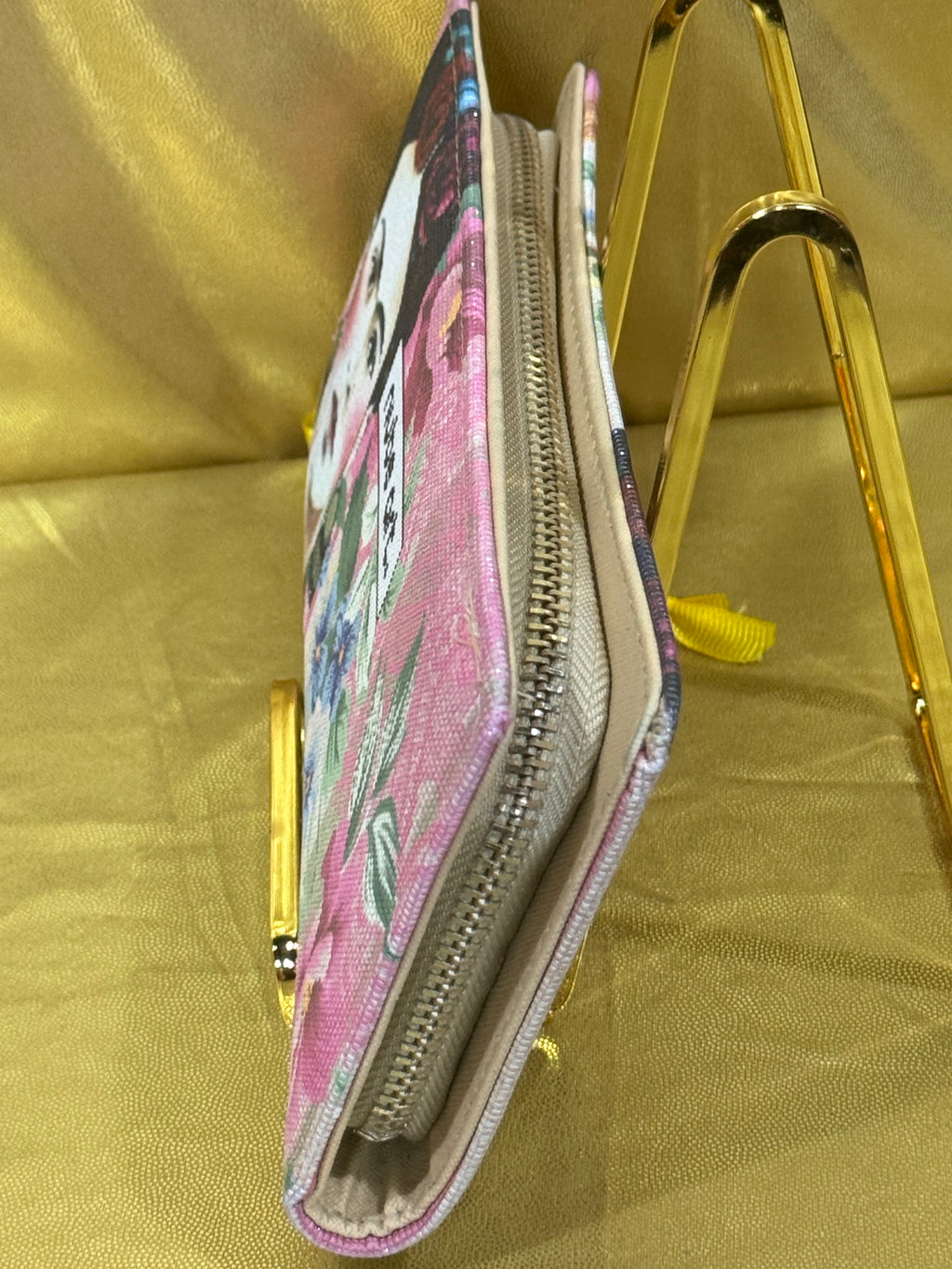 🎨 Nube Art Frida Kahlo Floral Wallet – Pink Glitter Canvas Clutch