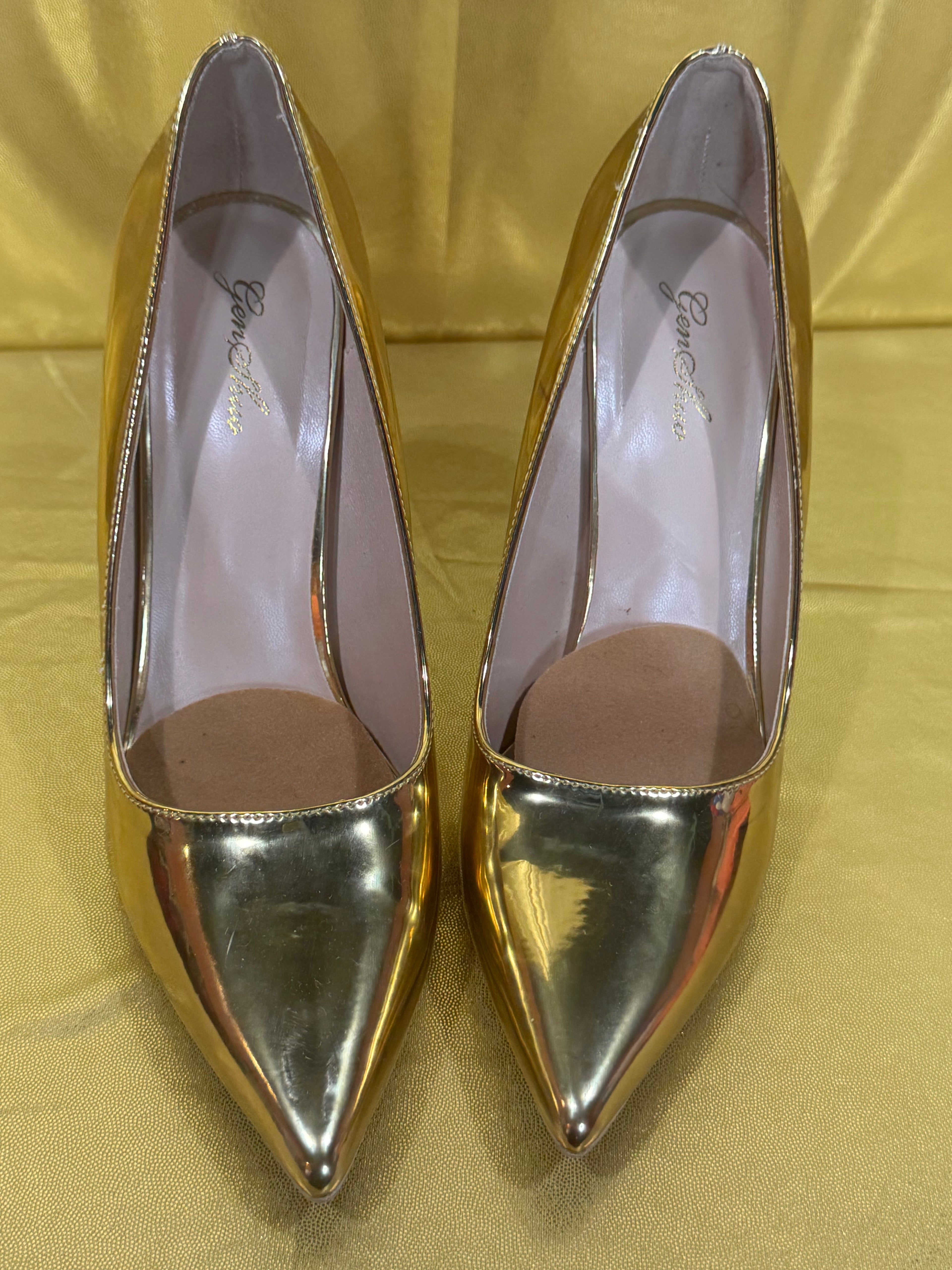Gen Shuo Metallic Gold Pointed-Toe Stiletto Pumps – Size 9