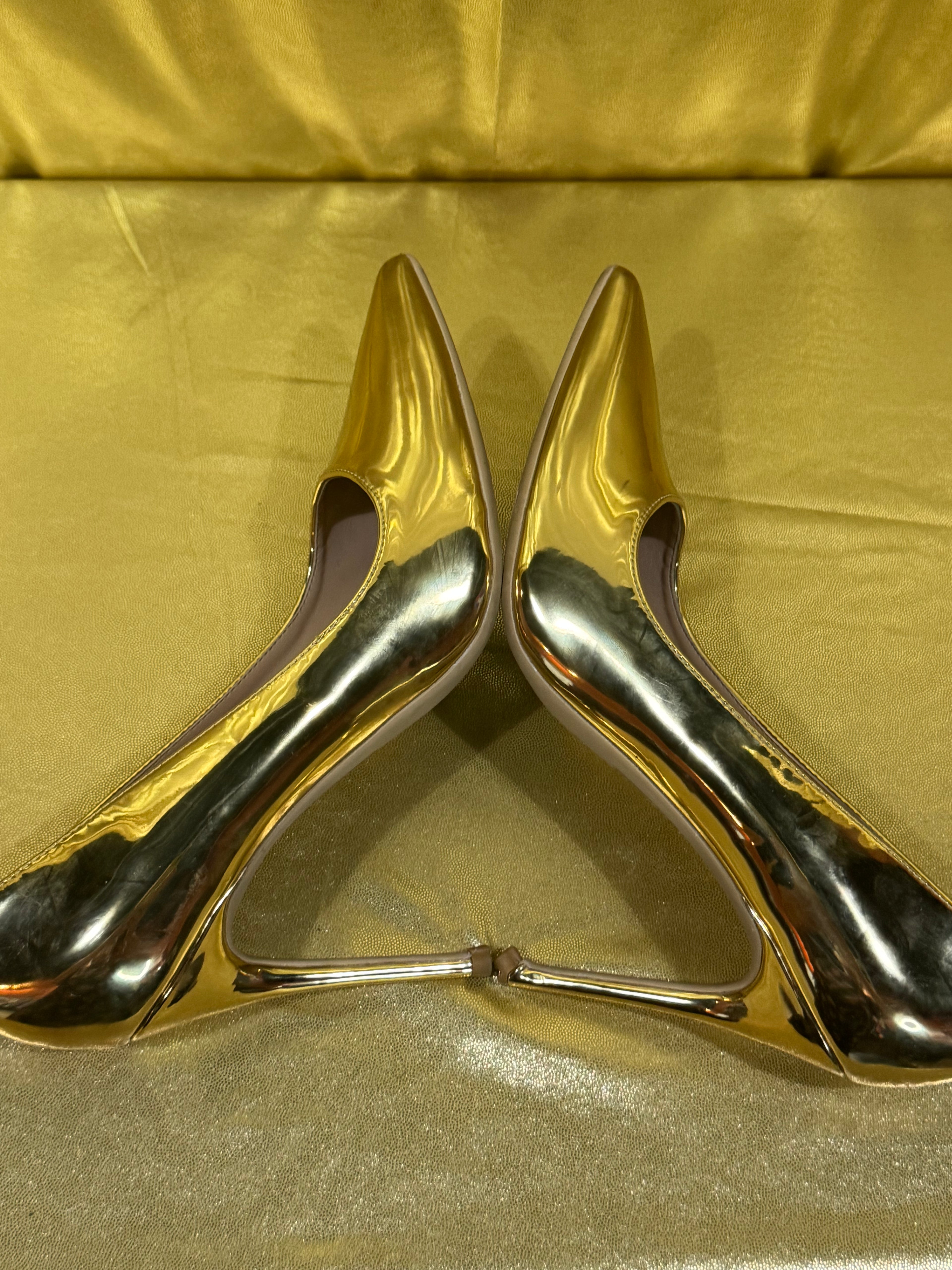 Gen Shuo Metallic Gold Pointed-Toe Stiletto Pumps – Size 9