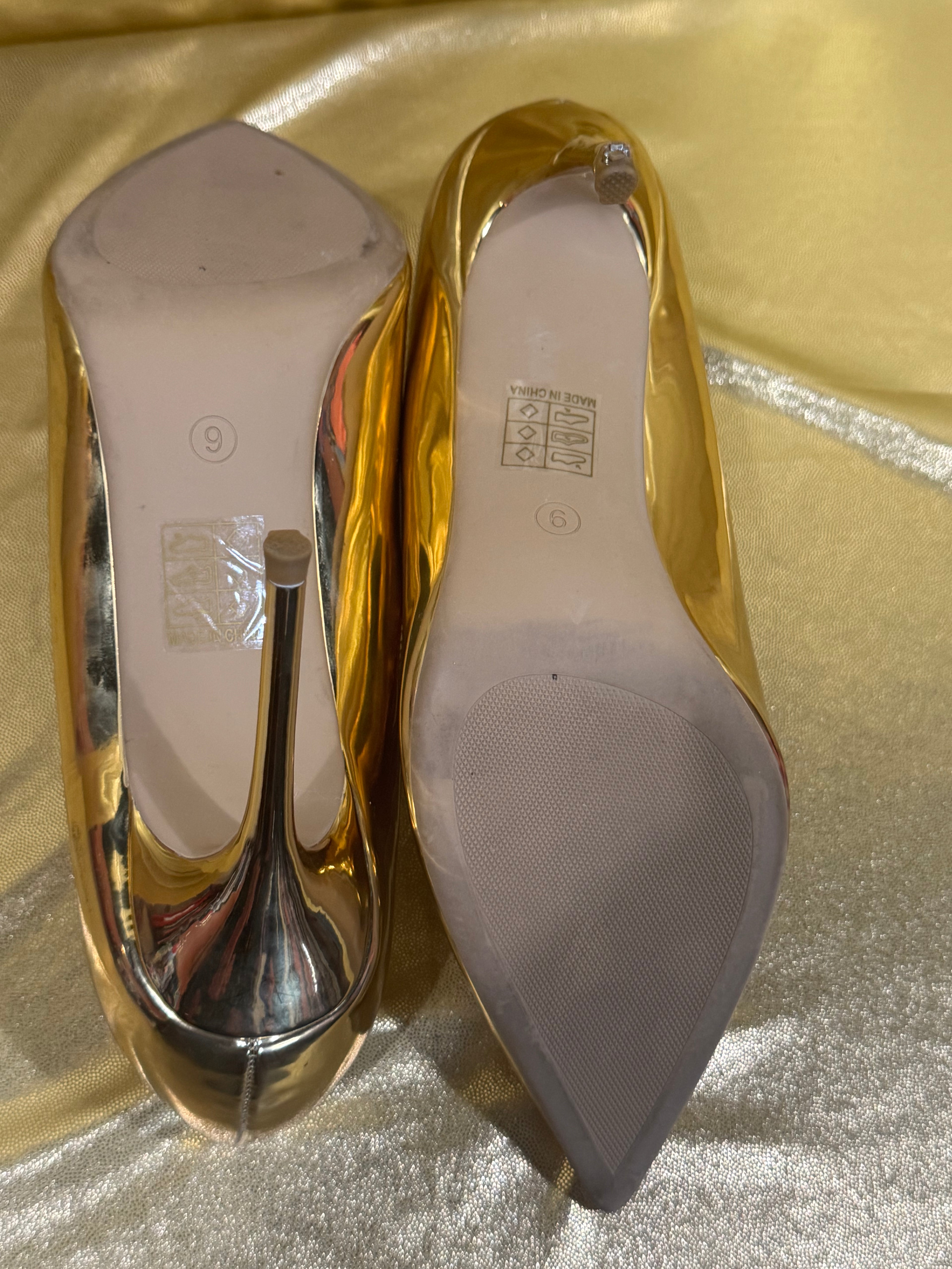 Gen Shuo Metallic Gold Pointed-Toe Stiletto Pumps – Size 9